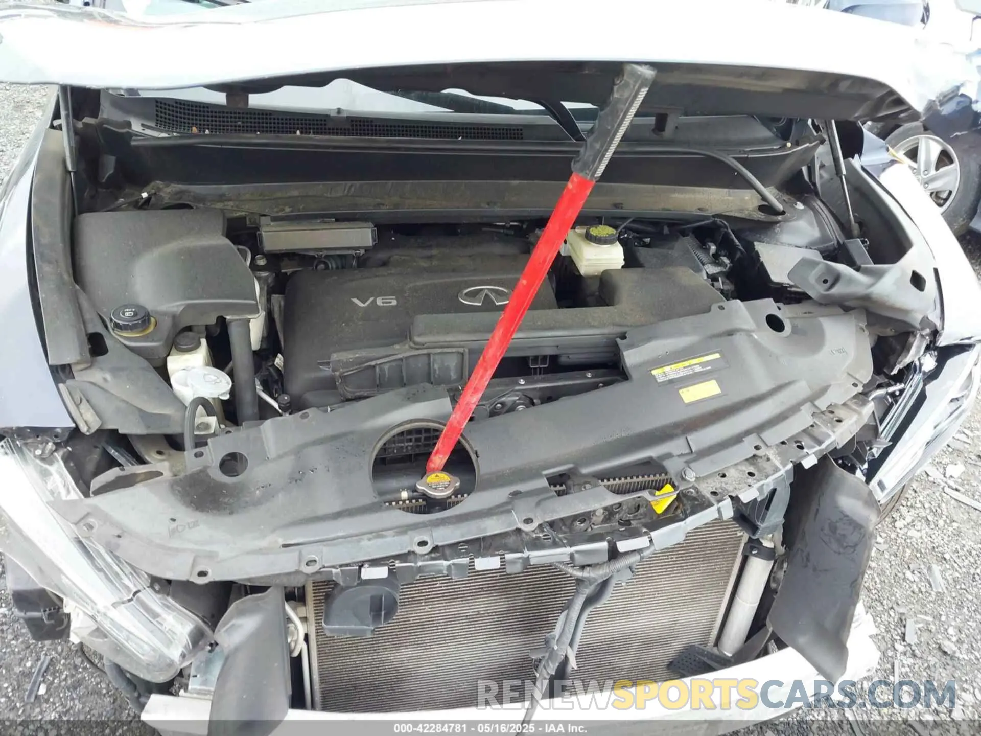 10 Photograph of a damaged car 5N1DL0MM9LC539625 INFINITI QX60 2020