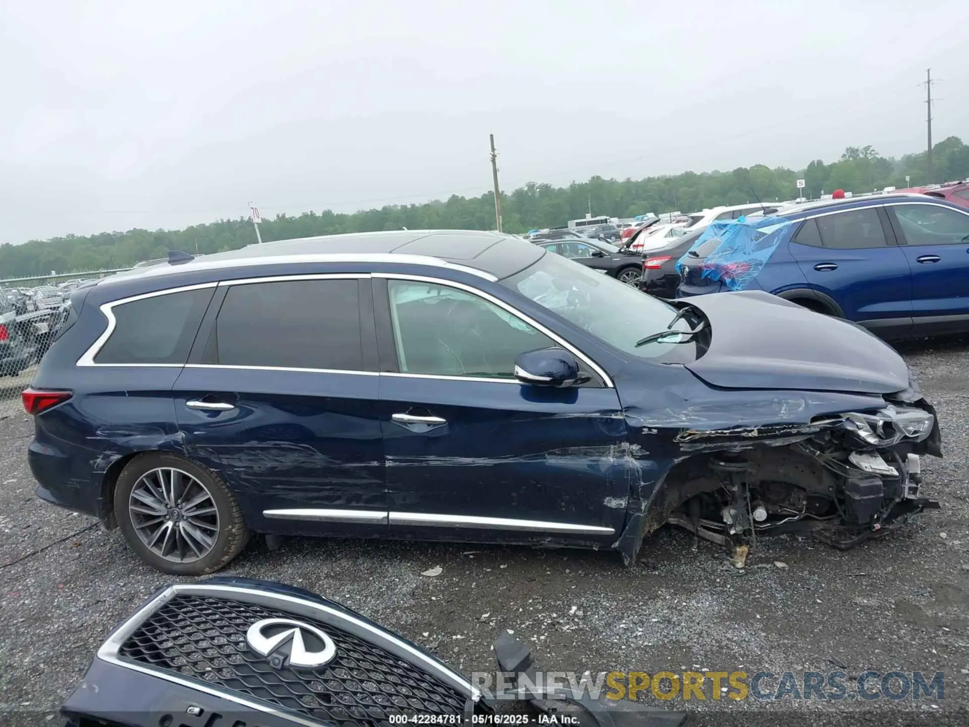14 Photograph of a damaged car 5N1DL0MM9LC539625 INFINITI QX60 2020