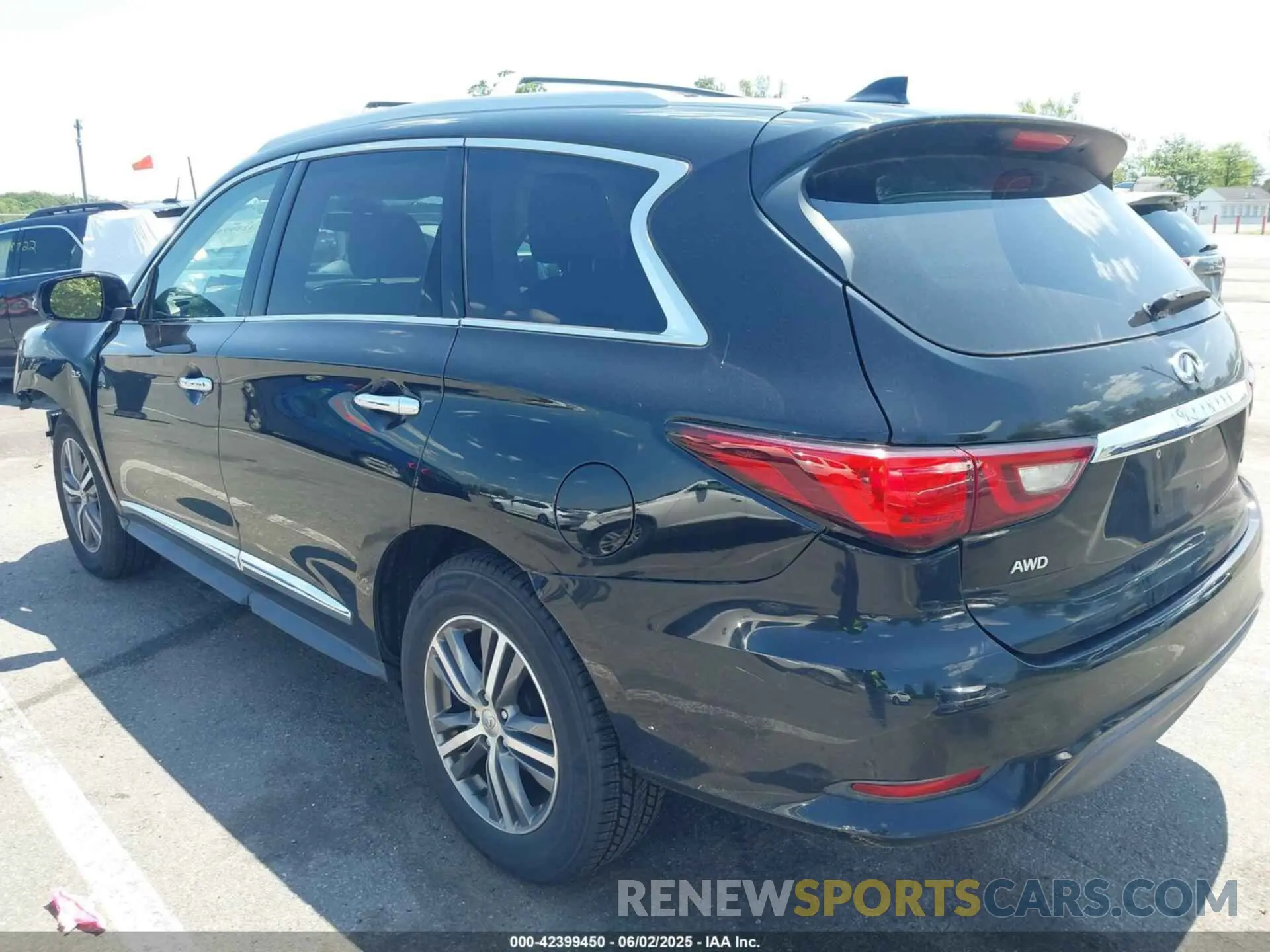 3 Photograph of a damaged car 5N1DL0MMXLC523627 INFINITI QX60 2020