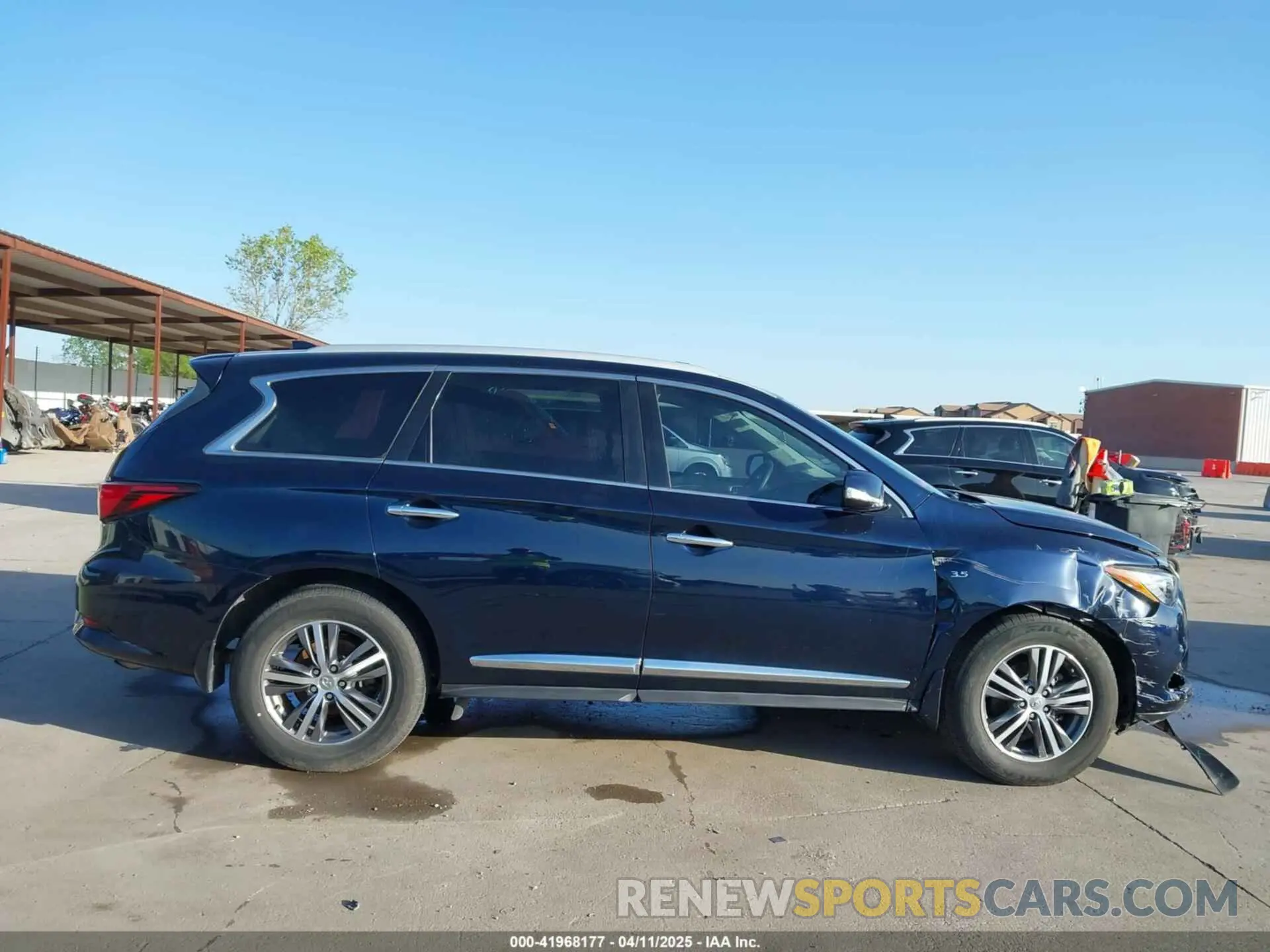 13 Photograph of a damaged car 5N1DL0MN1LC506501 INFINITI QX60 2020