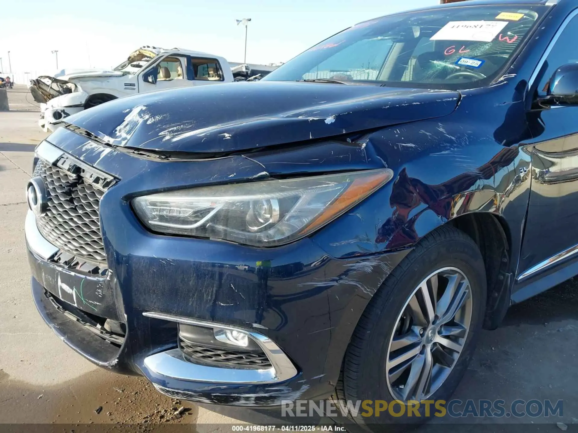 6 Photograph of a damaged car 5N1DL0MN1LC506501 INFINITI QX60 2020