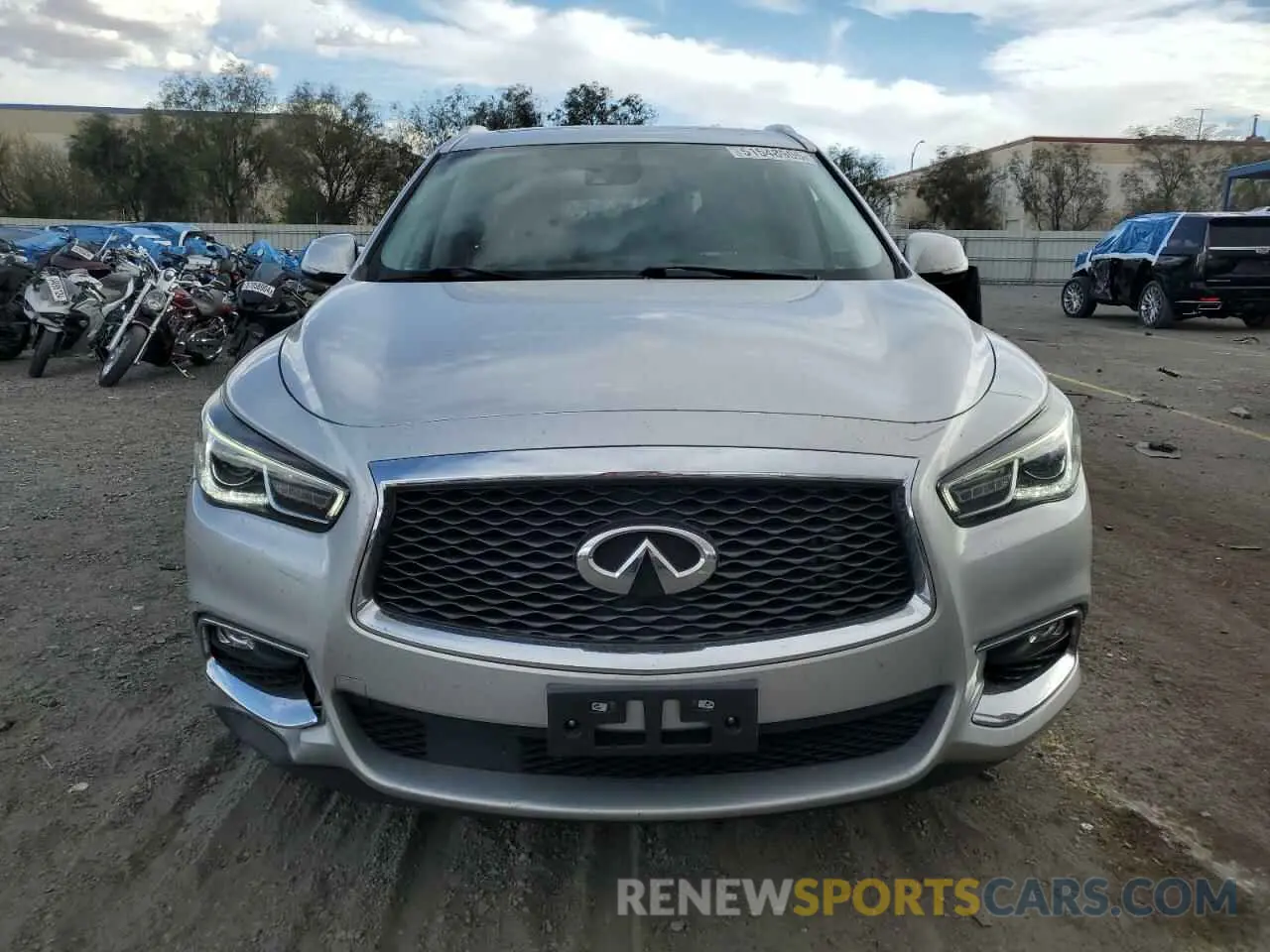 5 Photograph of a damaged car 5N1DL0MN1LC516168 INFINITI QX60 2020