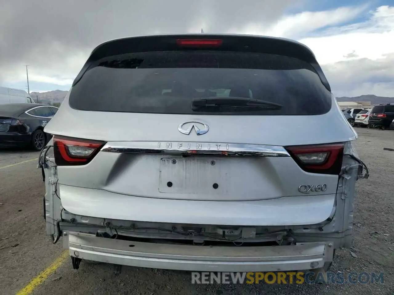6 Photograph of a damaged car 5N1DL0MN1LC516168 INFINITI QX60 2020