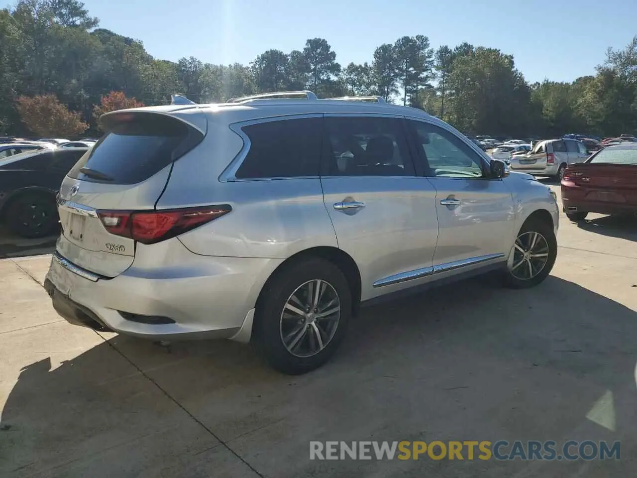 3 Photograph of a damaged car 5N1DL0MN1LC517594 INFINITI QX60 2020