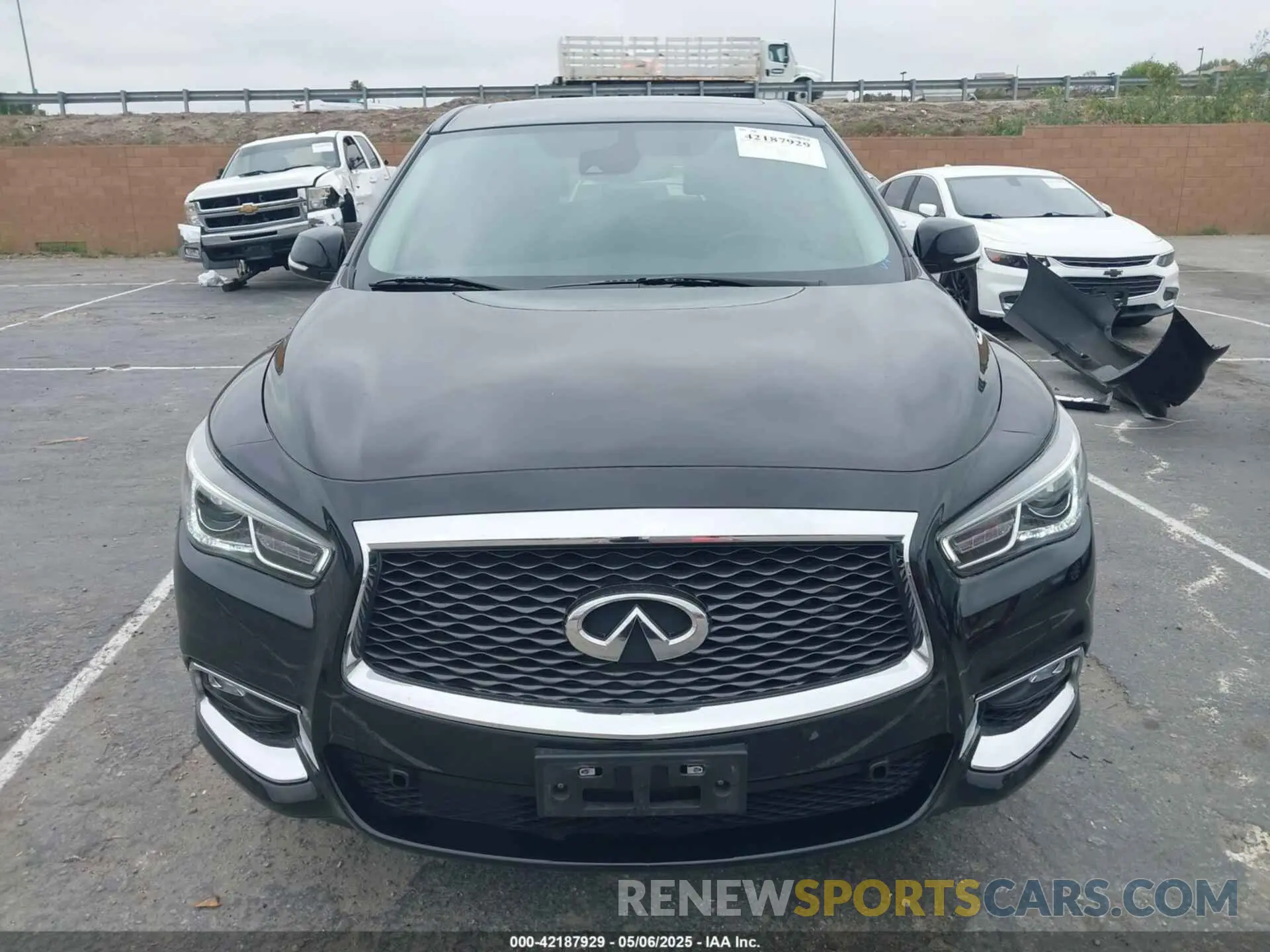 13 Photograph of a damaged car 5N1DL0MN2LC540608 INFINITI QX60 2020