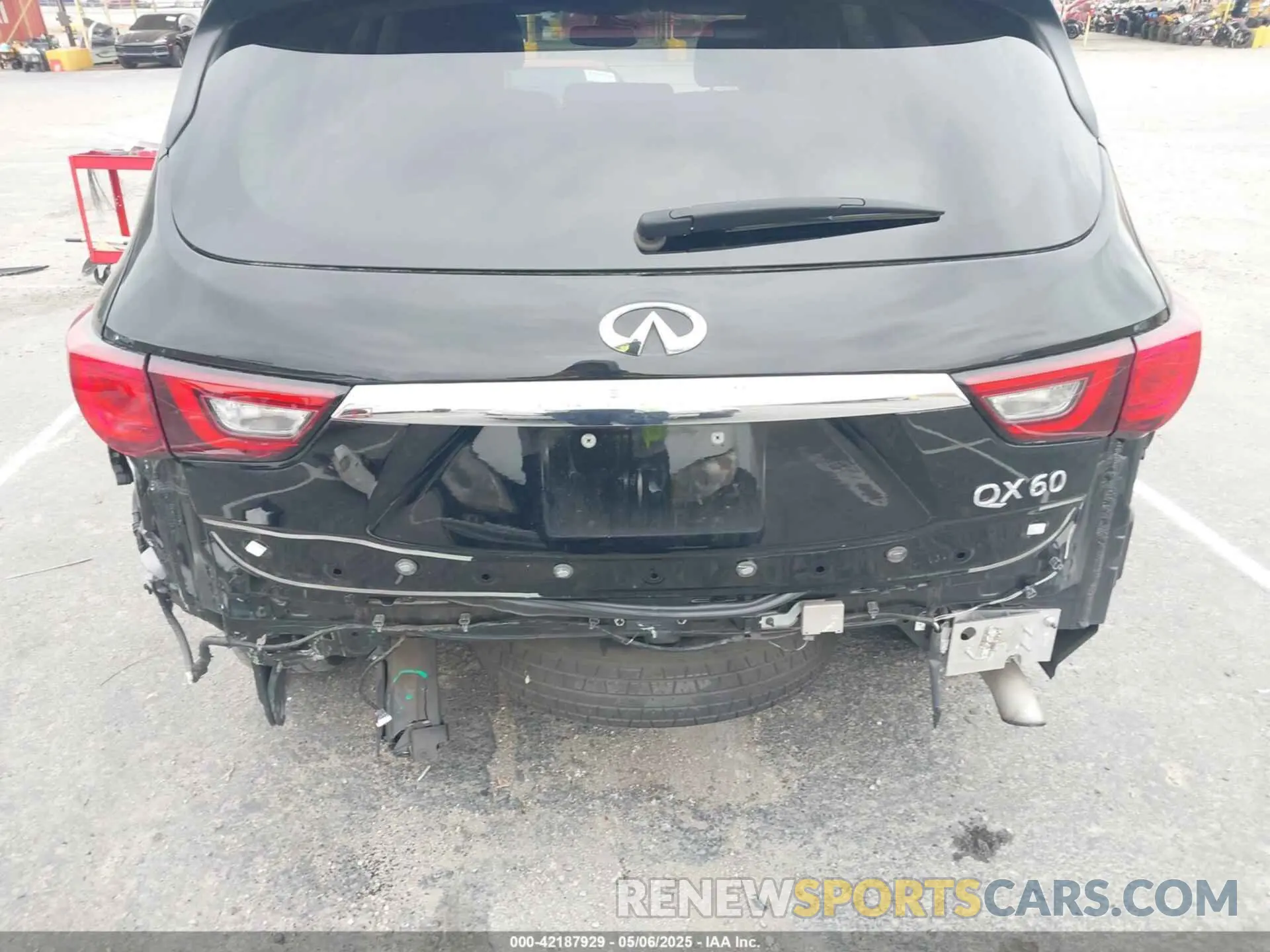 6 Photograph of a damaged car 5N1DL0MN2LC540608 INFINITI QX60 2020
