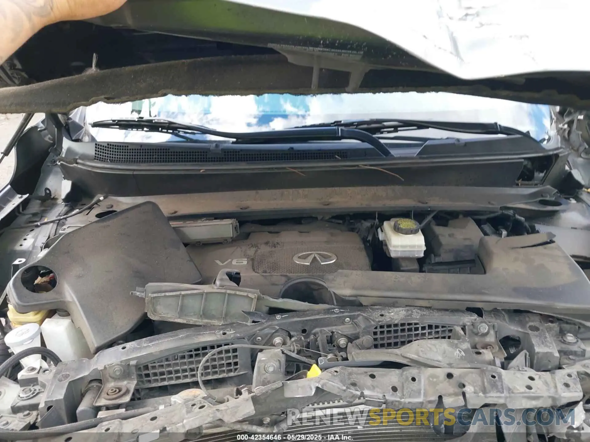 10 Photograph of a damaged car 5N1DL0MN3LC511165 INFINITI QX60 2020