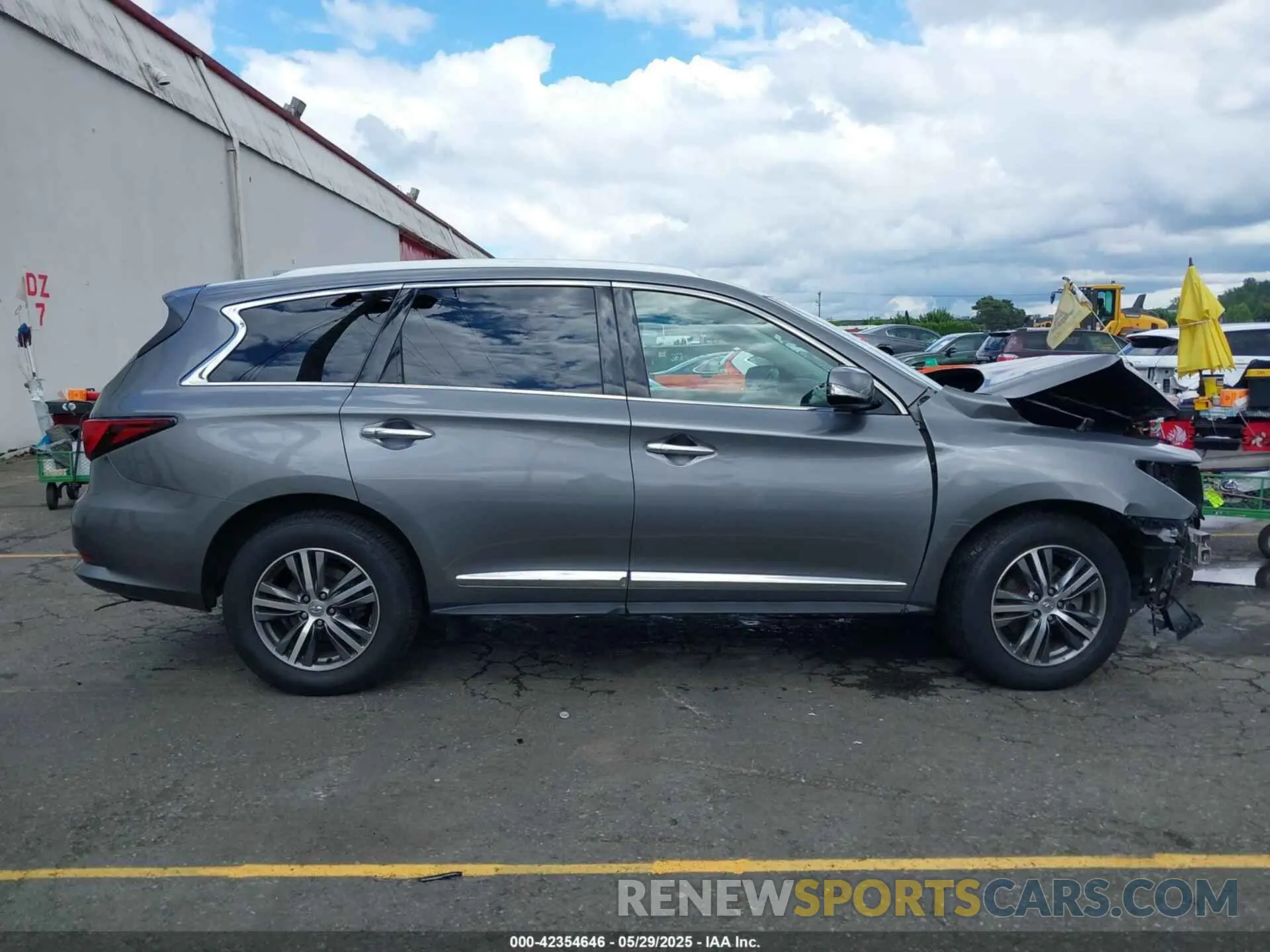 13 Photograph of a damaged car 5N1DL0MN3LC511165 INFINITI QX60 2020