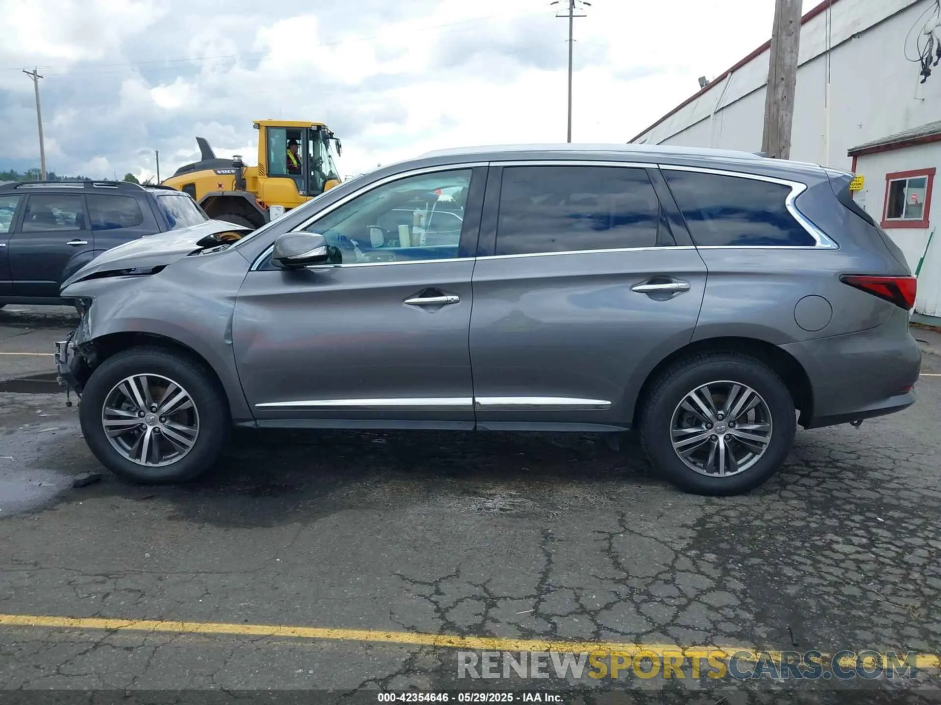 14 Photograph of a damaged car 5N1DL0MN3LC511165 INFINITI QX60 2020