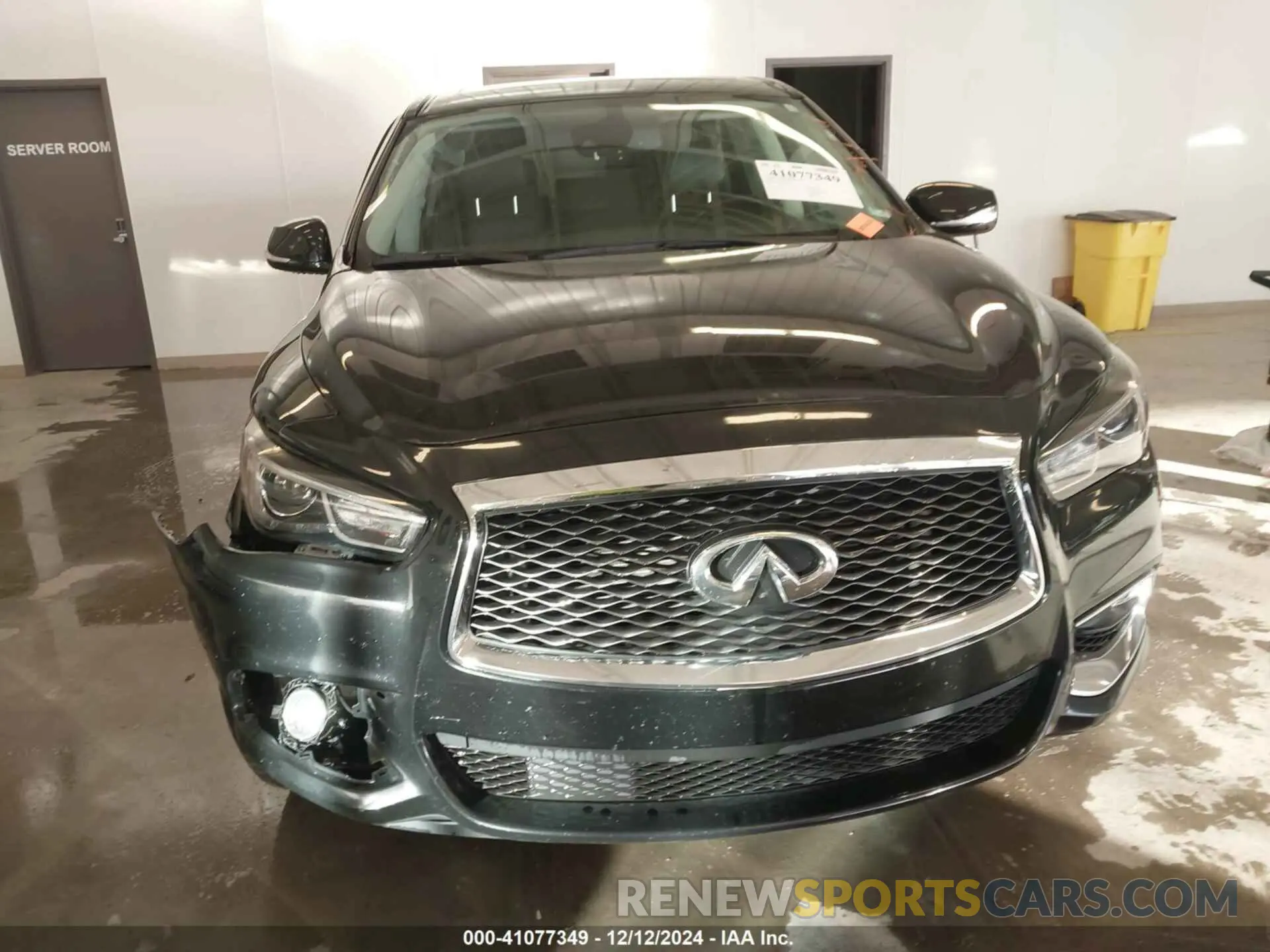 13 Photograph of a damaged car 5N1DL0MN3LC533814 INFINITI QX60 2020