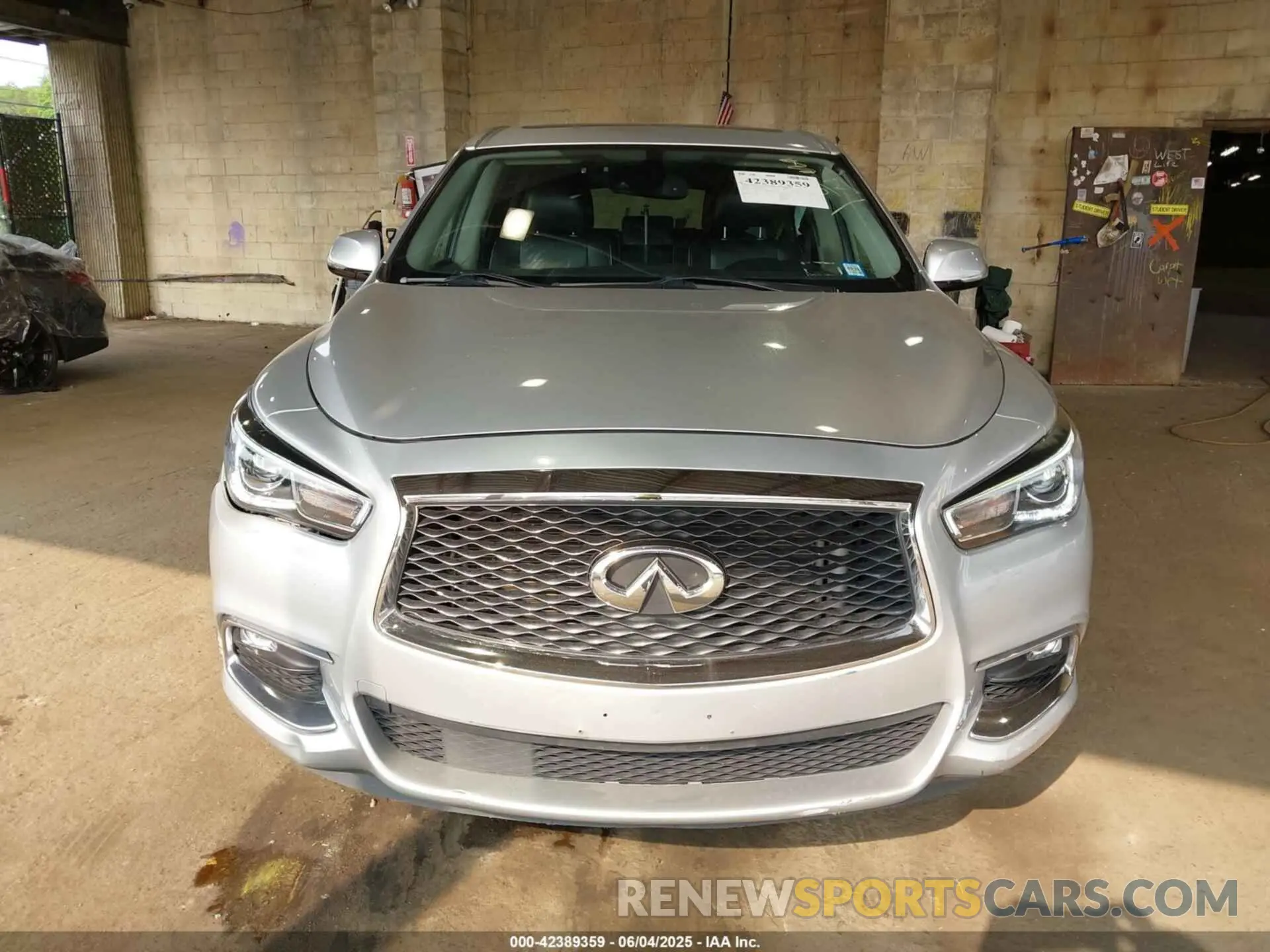 12 Photograph of a damaged car 5N1DL0MN4LC531229 INFINITI QX60 2020