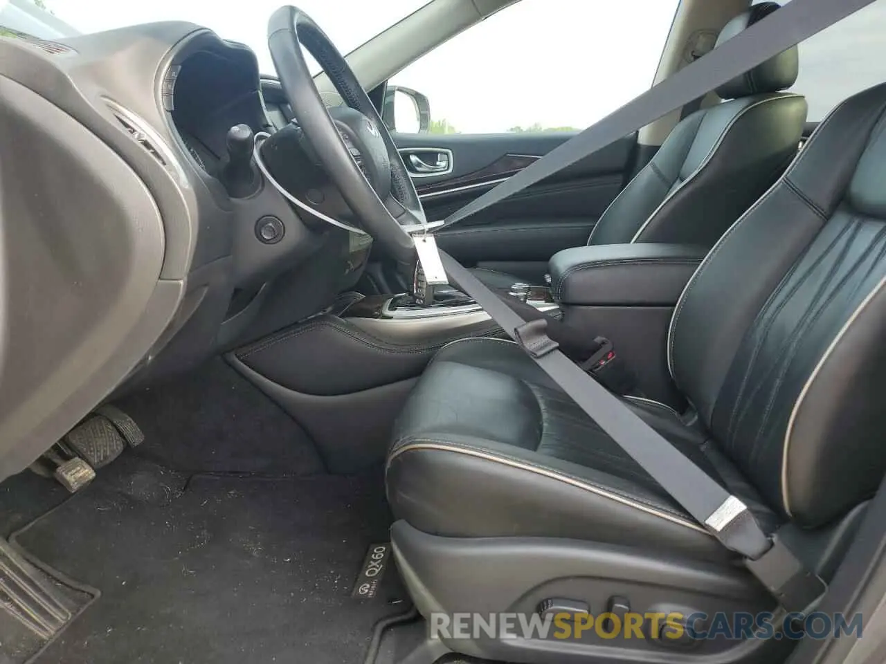 7 Photograph of a damaged car 5N1DL0MN5LC546029 INFINITI QX60 2020