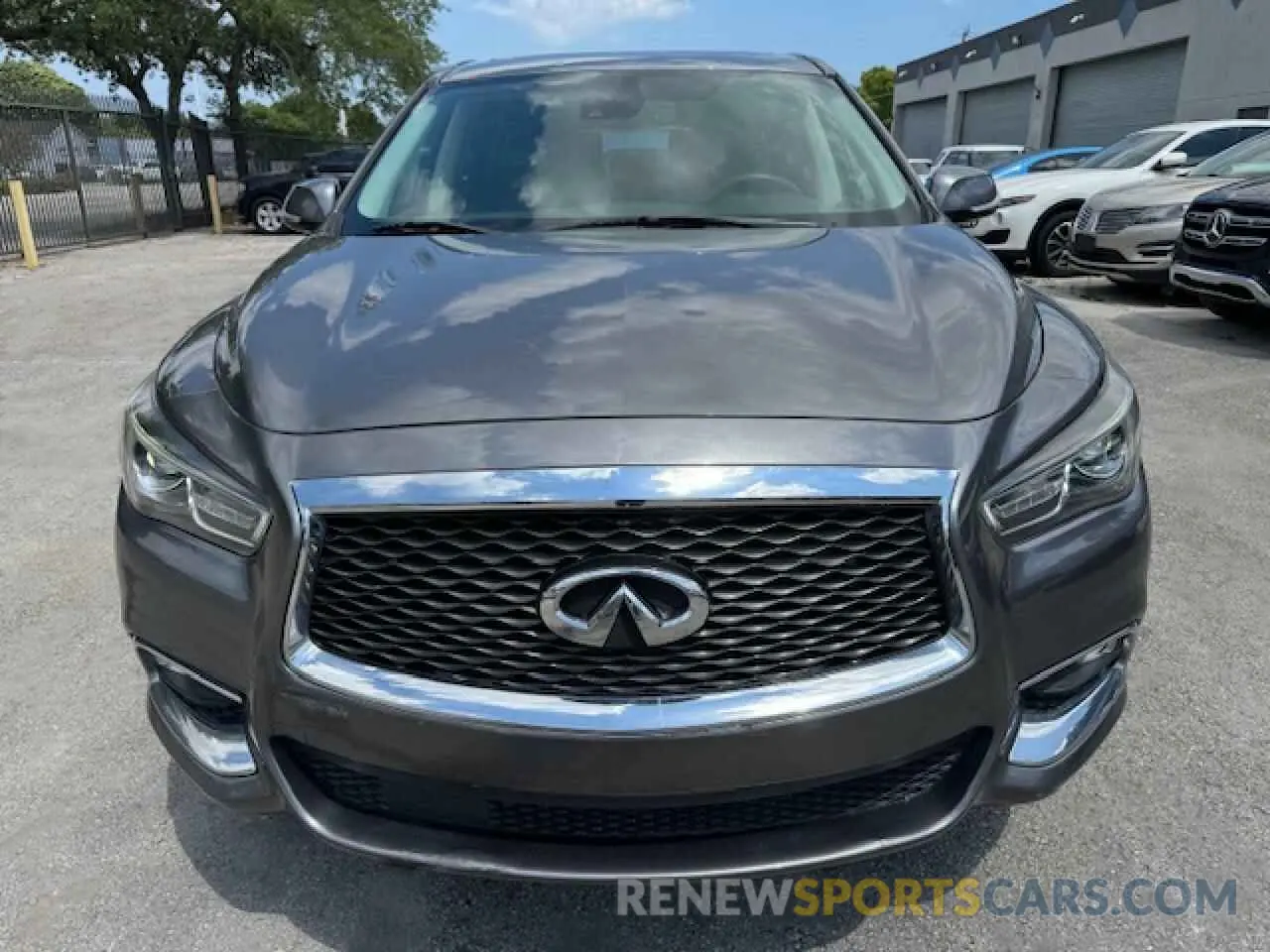 5 Photograph of a damaged car 5N1DL0MN6LC501178 INFINITI QX60 2020