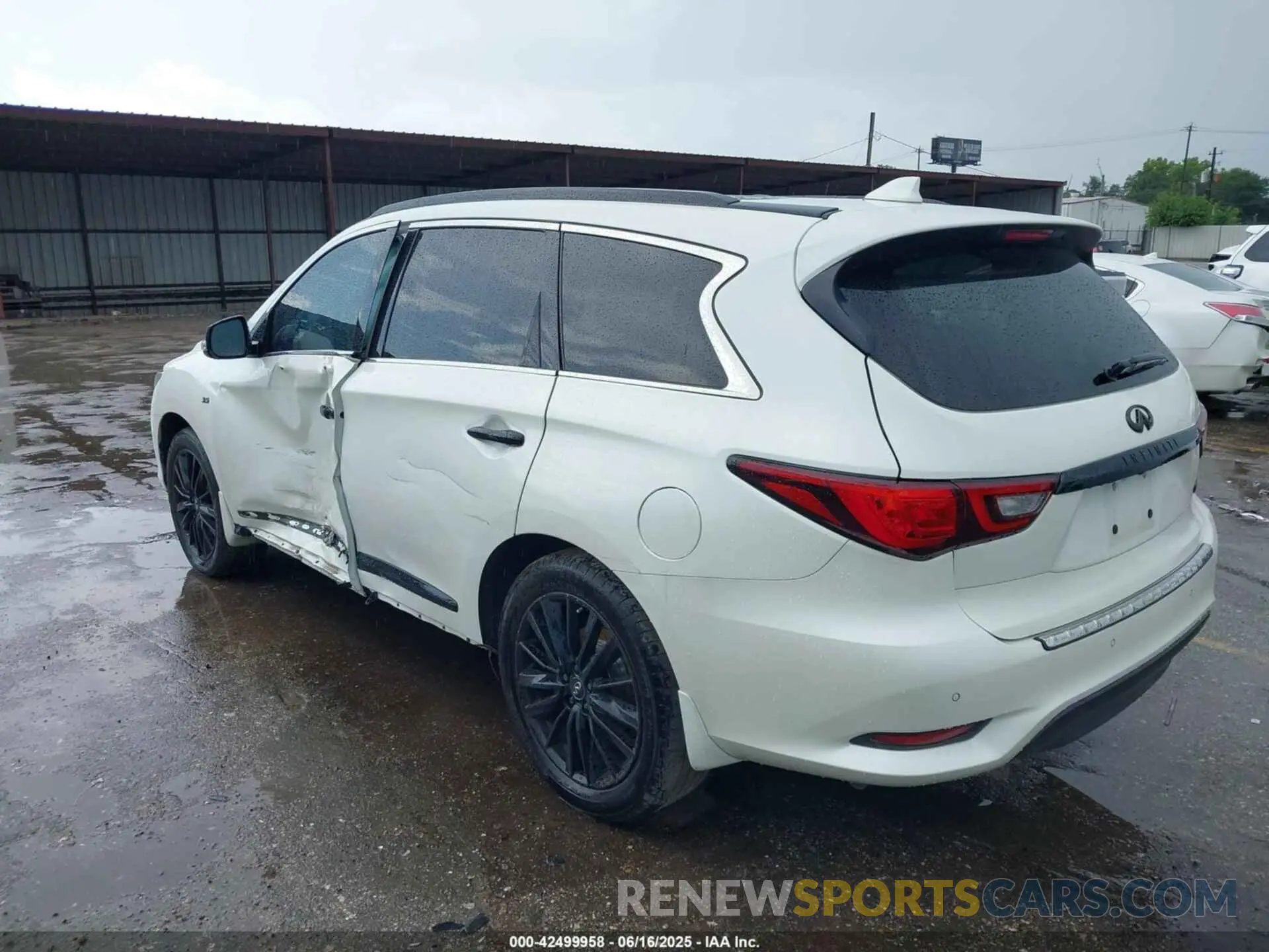 3 Photograph of a damaged car 5N1DL0MN6LC523391 INFINITI QX60 2020