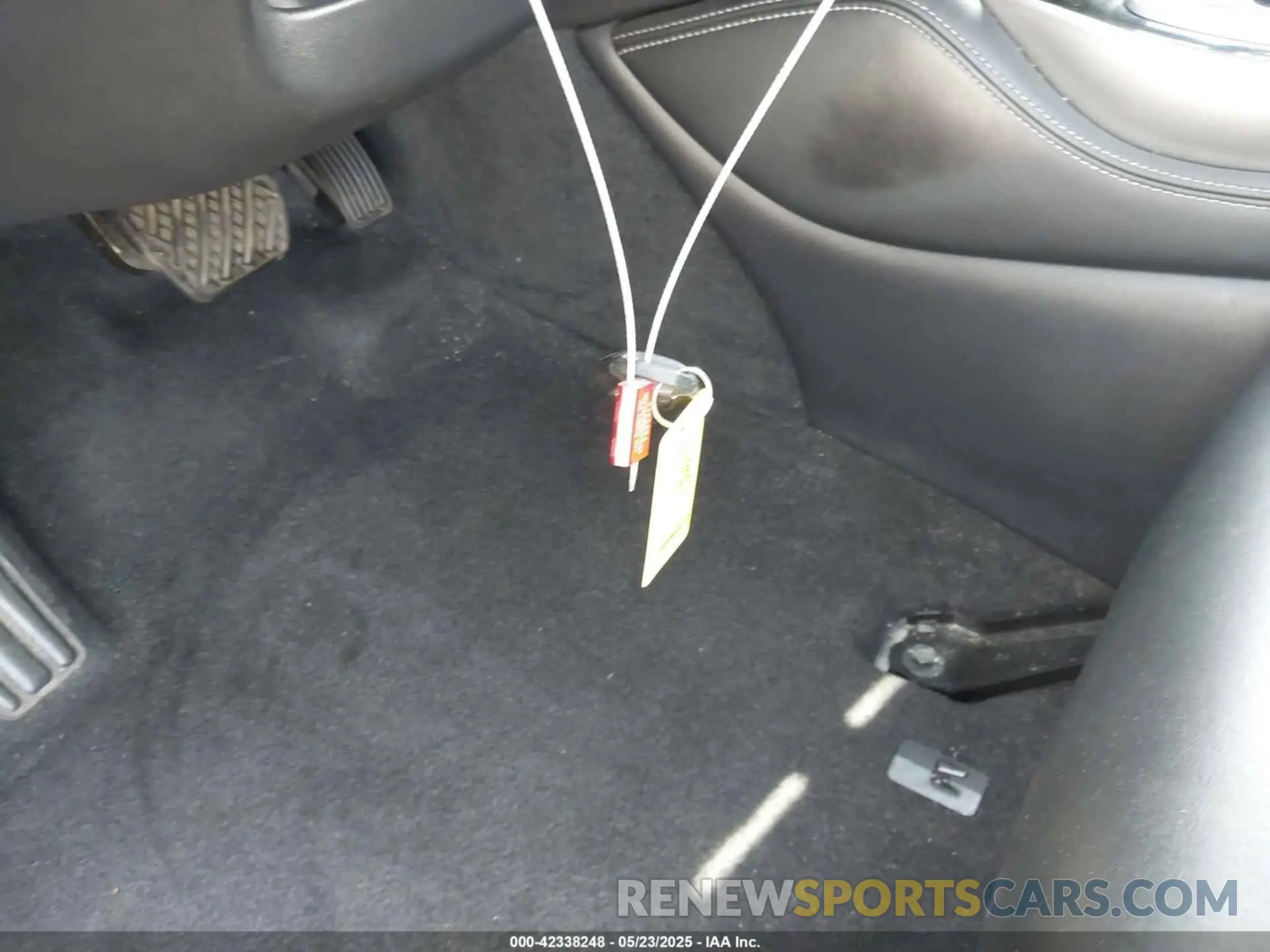 11 Photograph of a damaged car 5N1DL0MN7LC529460 INFINITI QX60 2020
