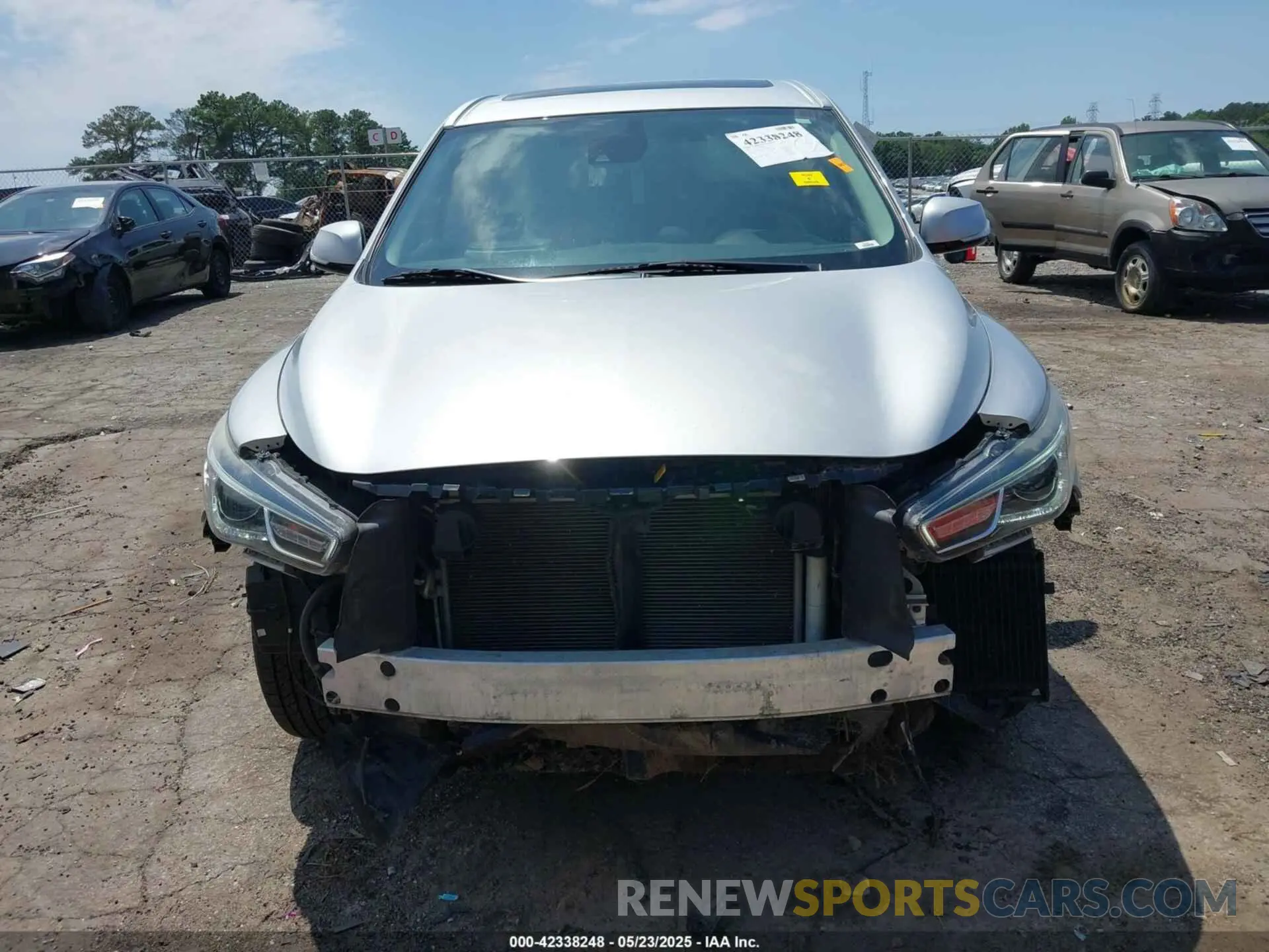 6 Photograph of a damaged car 5N1DL0MN7LC529460 INFINITI QX60 2020