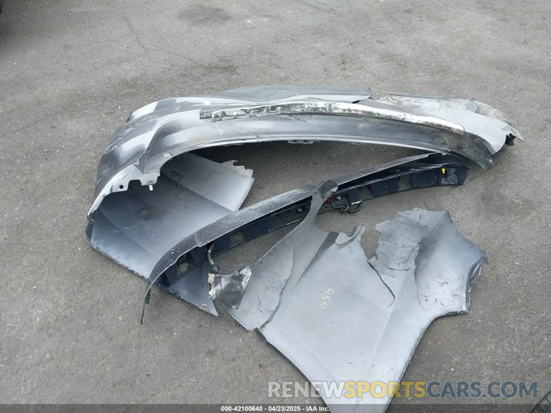 11 Photograph of a damaged car 5N1DL0MN8LC509198 INFINITI QX60 2020