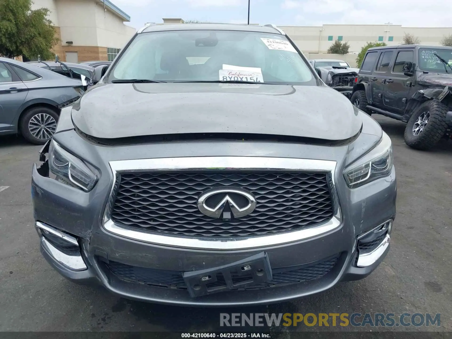 12 Photograph of a damaged car 5N1DL0MN8LC509198 INFINITI QX60 2020