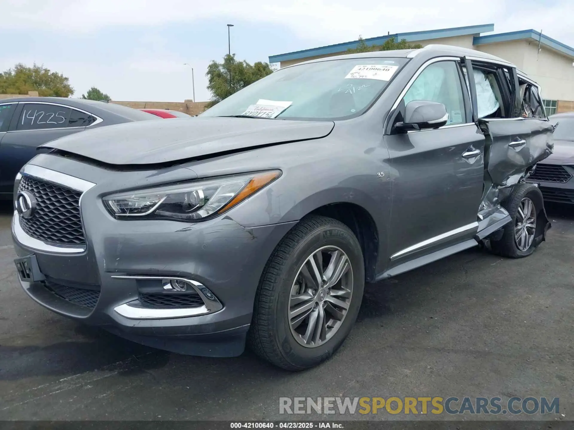2 Photograph of a damaged car 5N1DL0MN8LC509198 INFINITI QX60 2020