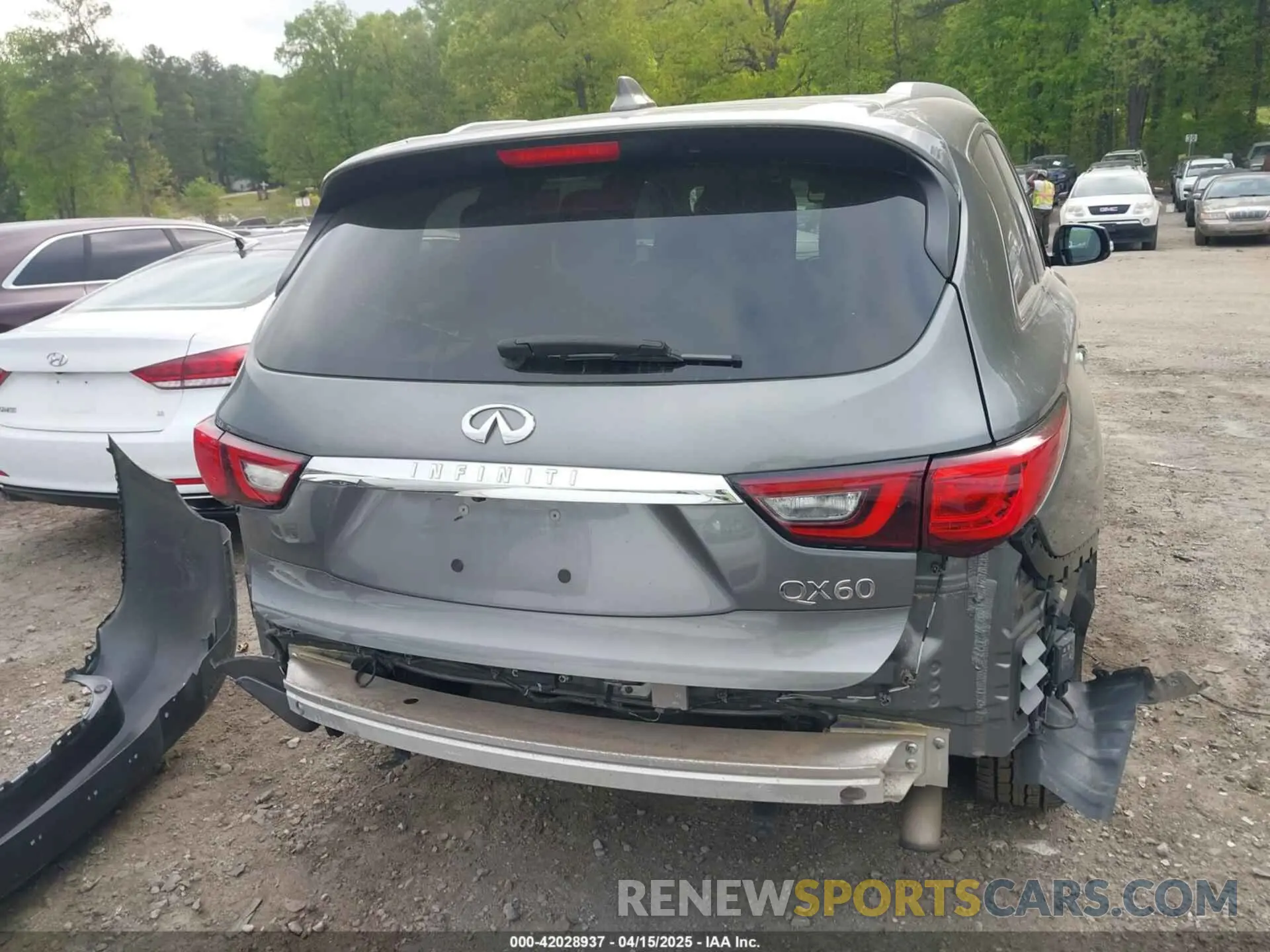17 Photograph of a damaged car 5N1DL0MN9LC538922 INFINITI QX60 2020