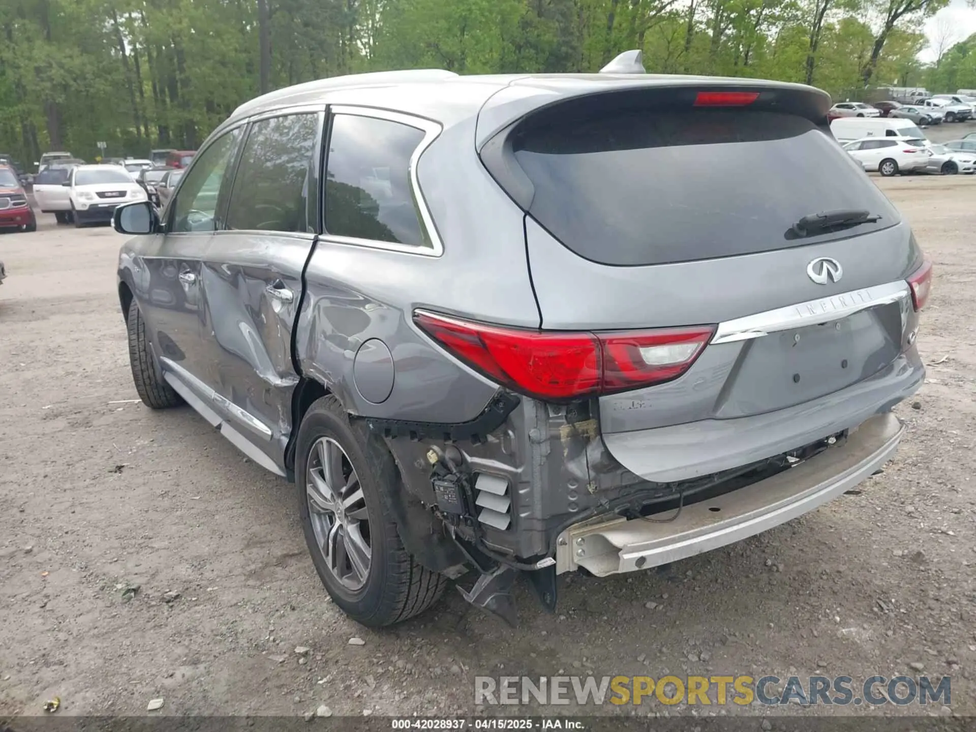 3 Photograph of a damaged car 5N1DL0MN9LC538922 INFINITI QX60 2020