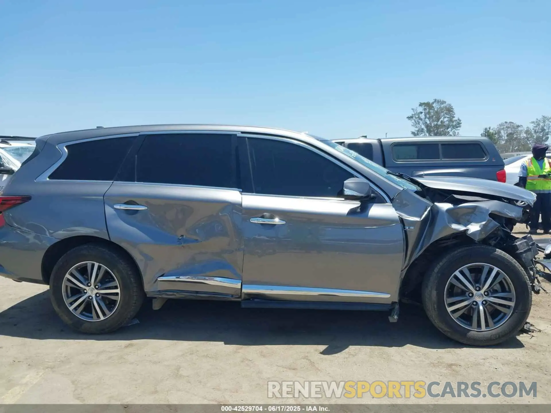 12 Photograph of a damaged car 5N1DL0MNXLC506142 INFINITI QX60 2020