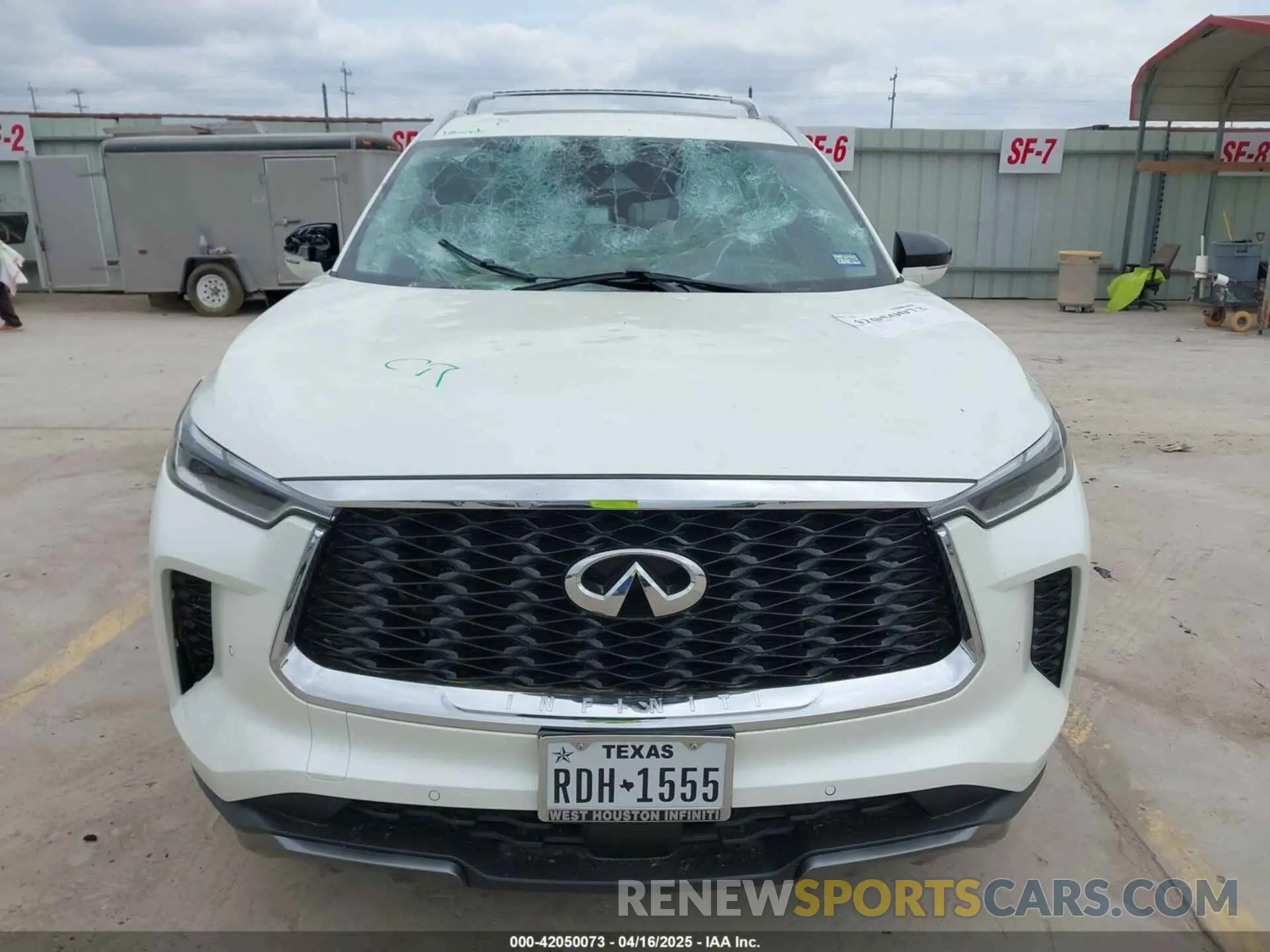 12 Photograph of a damaged car 5N1DL1FR4NC330262 INFINITI QX60 2022