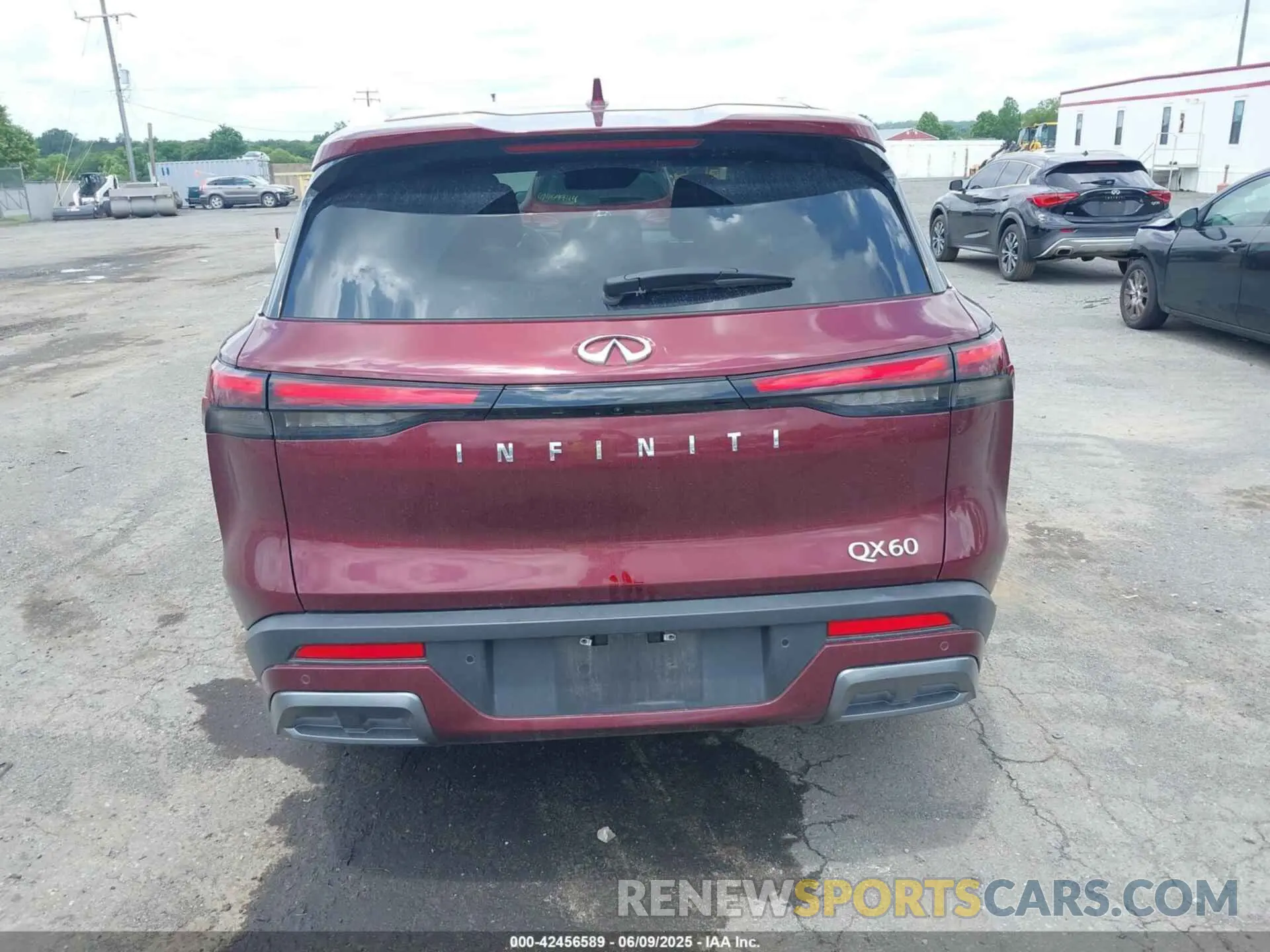 15 Photograph of a damaged car 5N1DL1FR9NC330743 INFINITI QX60 2022