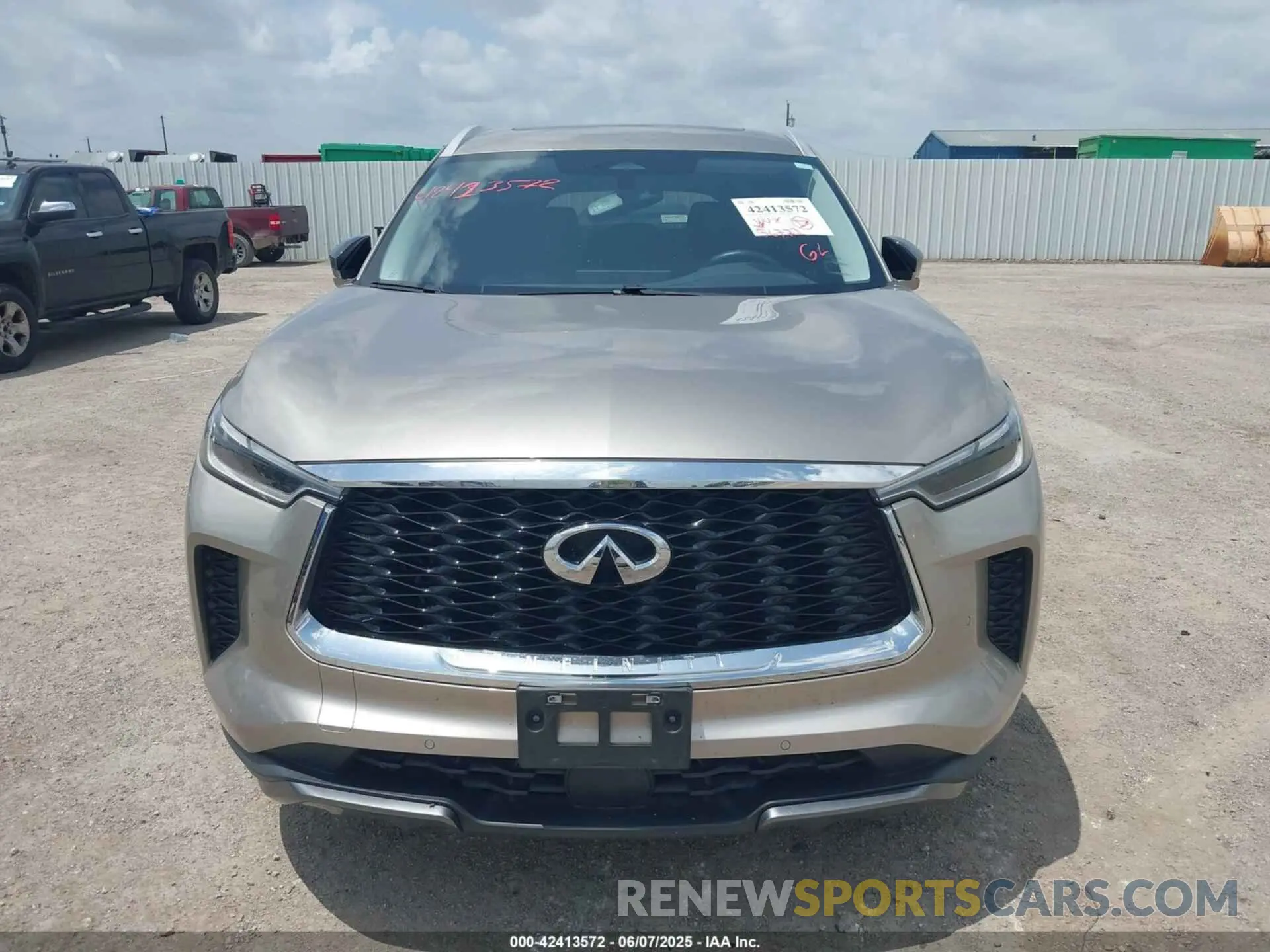 12 Photograph of a damaged car 5N1DL1FR9NC333156 INFINITI QX60 2022