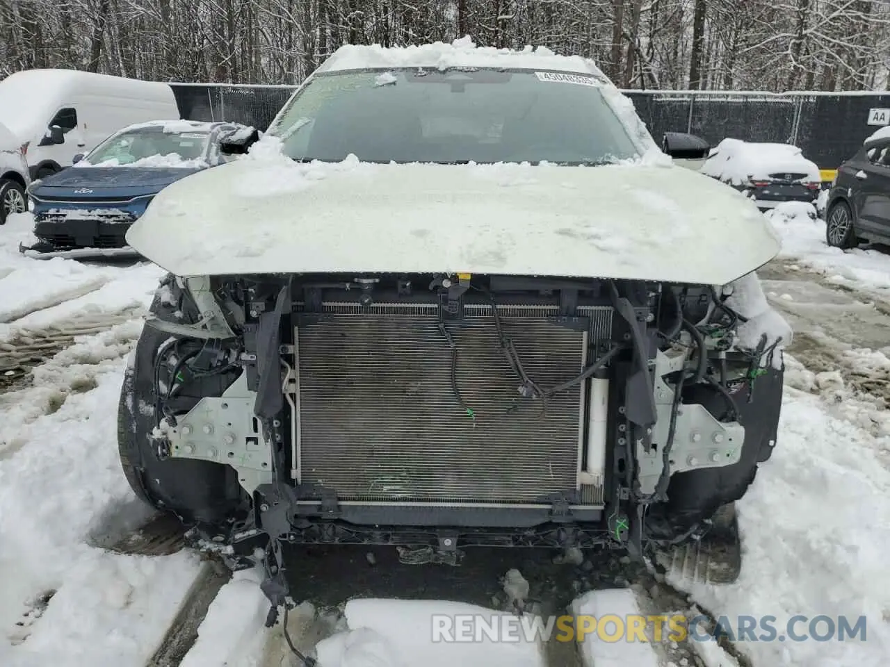 5 Photograph of a damaged car 5N1DL1FS9NC339008 INFINITI QX60 2022