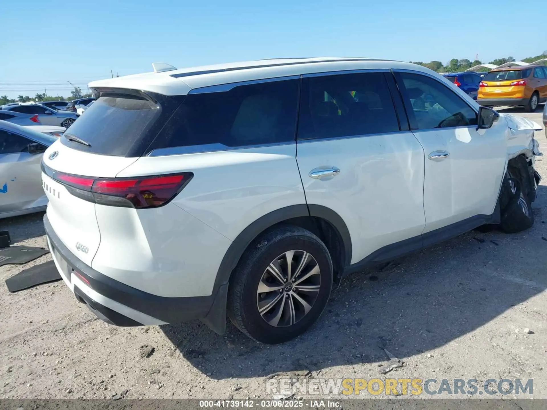 4 Photograph of a damaged car 5N1DL1ES0PC350192 INFINITI QX60 2023