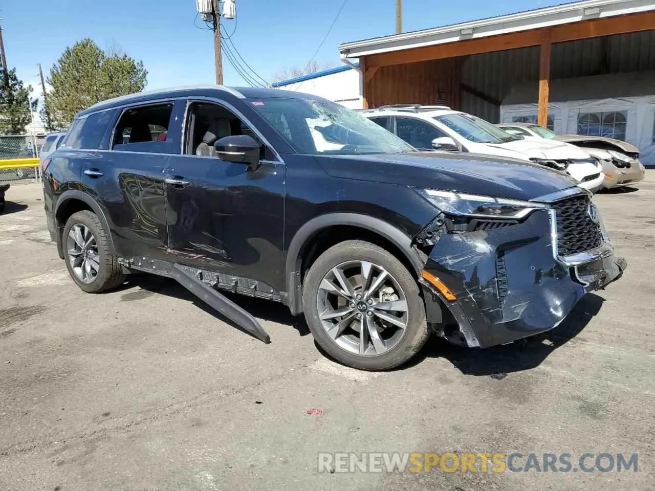 4 Photograph of a damaged car 5N1DL1FS1PC364424 INFINITI QX60 2023