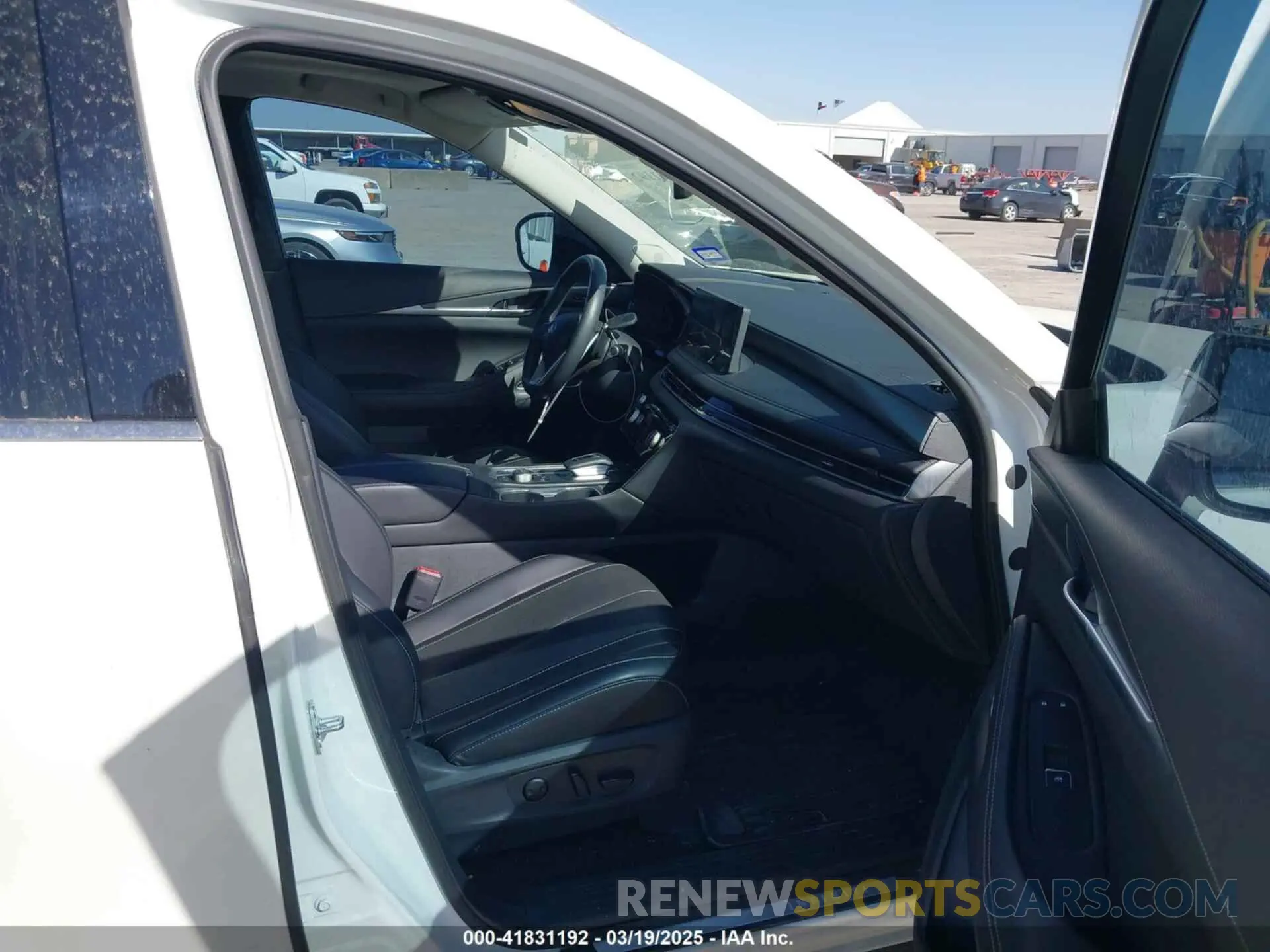 5 Photograph of a damaged car 5N1DL1FS2PC348961 INFINITI QX60 2023