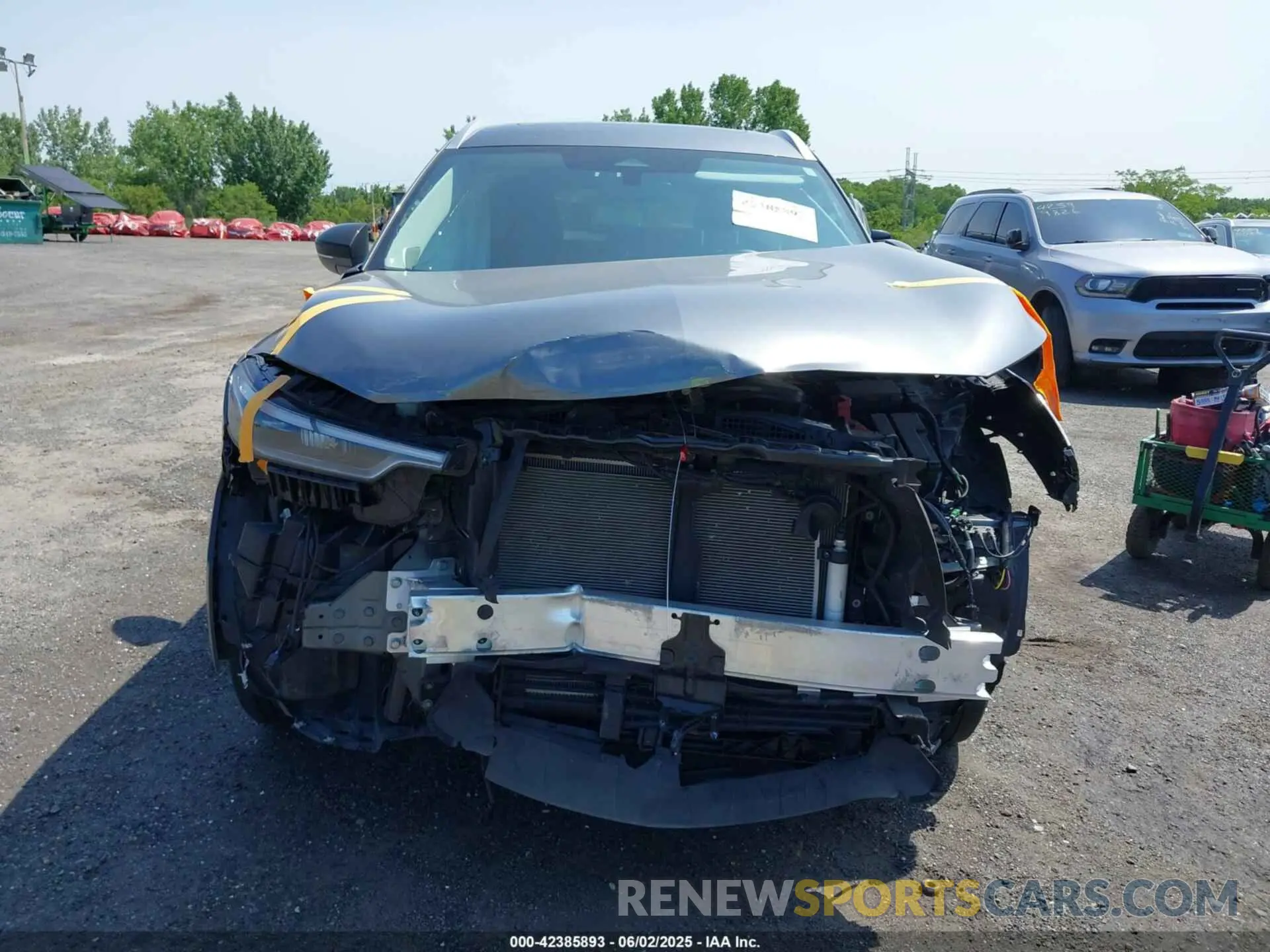 12 Photograph of a damaged car 5N1DL1FS2PC368384 INFINITI QX60 2023