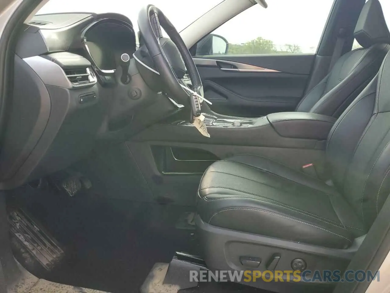 7 Photograph of a damaged car 5N1DL1FS6PC358179 INFINITI QX60 2023