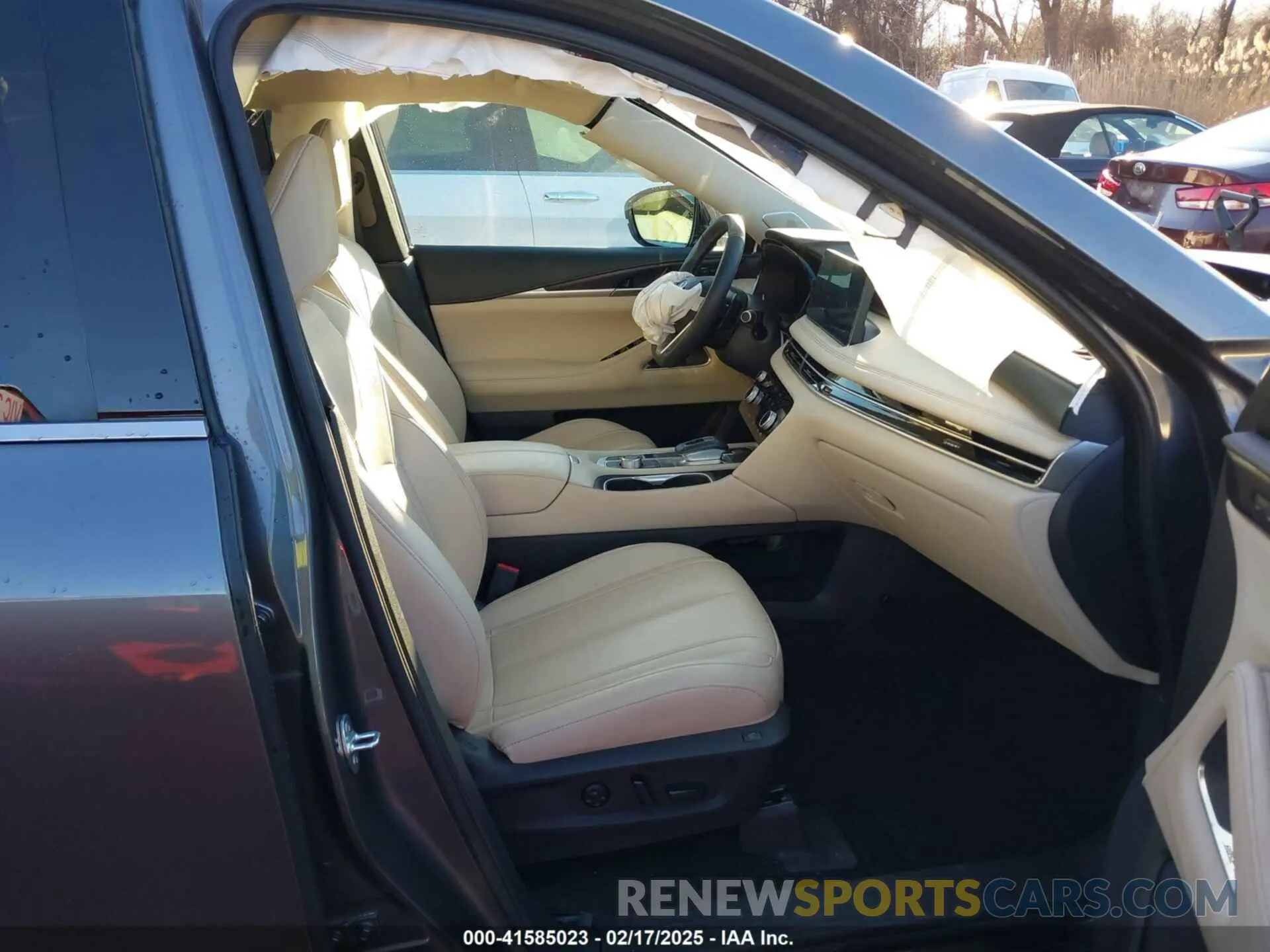 5 Photograph of a damaged car 5N1DL1GS4PC332940 INFINITI QX60 2023