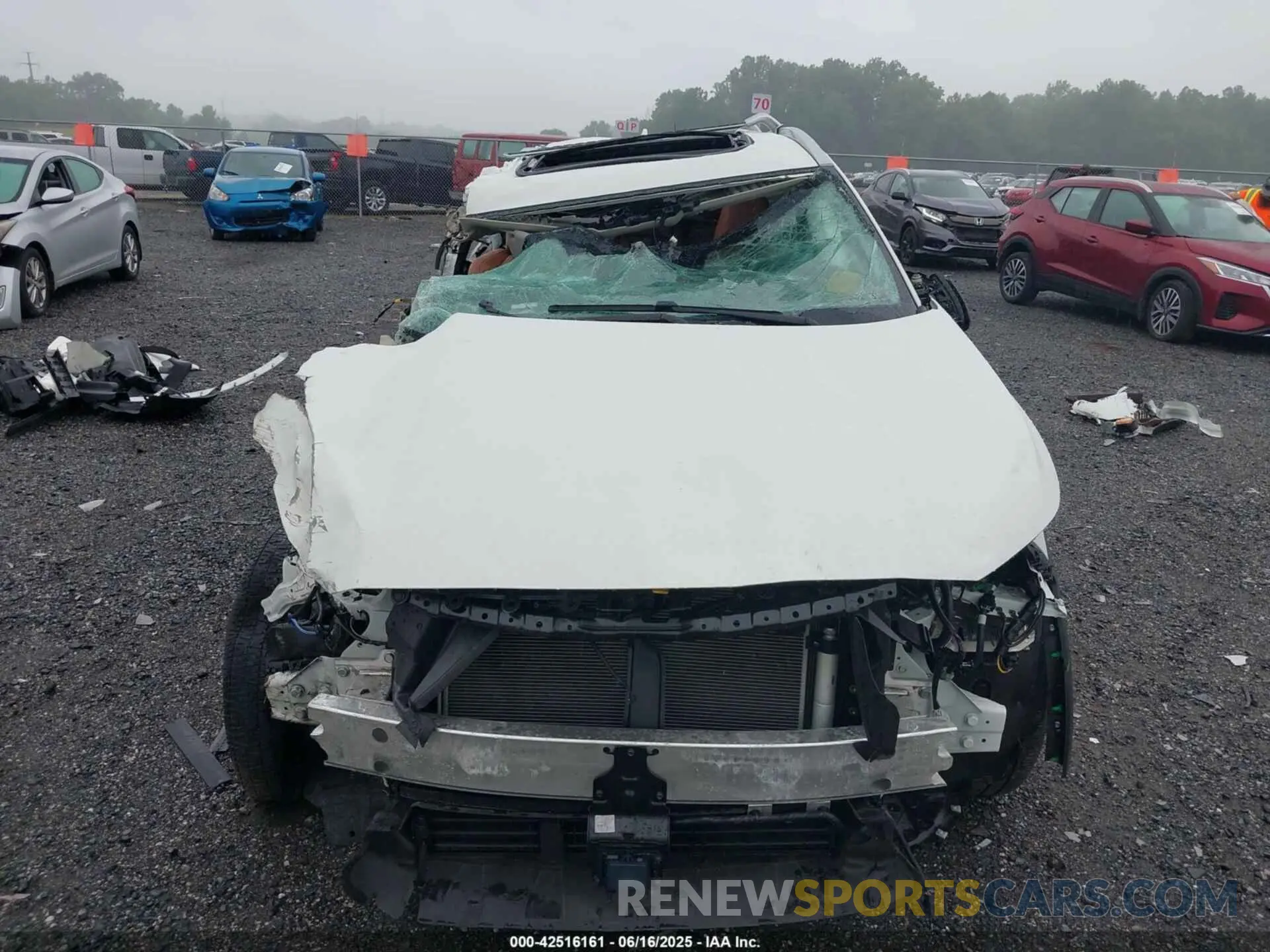 11 Photograph of a damaged car 5N1DL1GS9PC358014 INFINITI QX60 2023