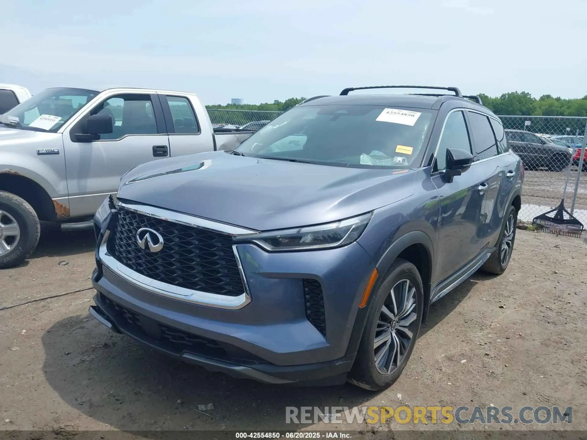 2 Photograph of a damaged car 5N1DL1HU6PC374316 INFINITI QX60 2023