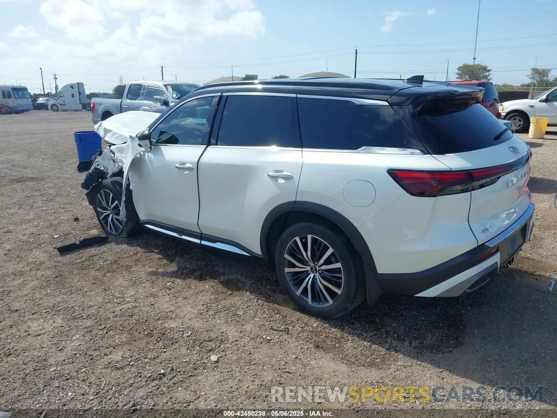 3 Photograph of a damaged car 5N1DL1HU8PC362121 INFINITI QX60 2023