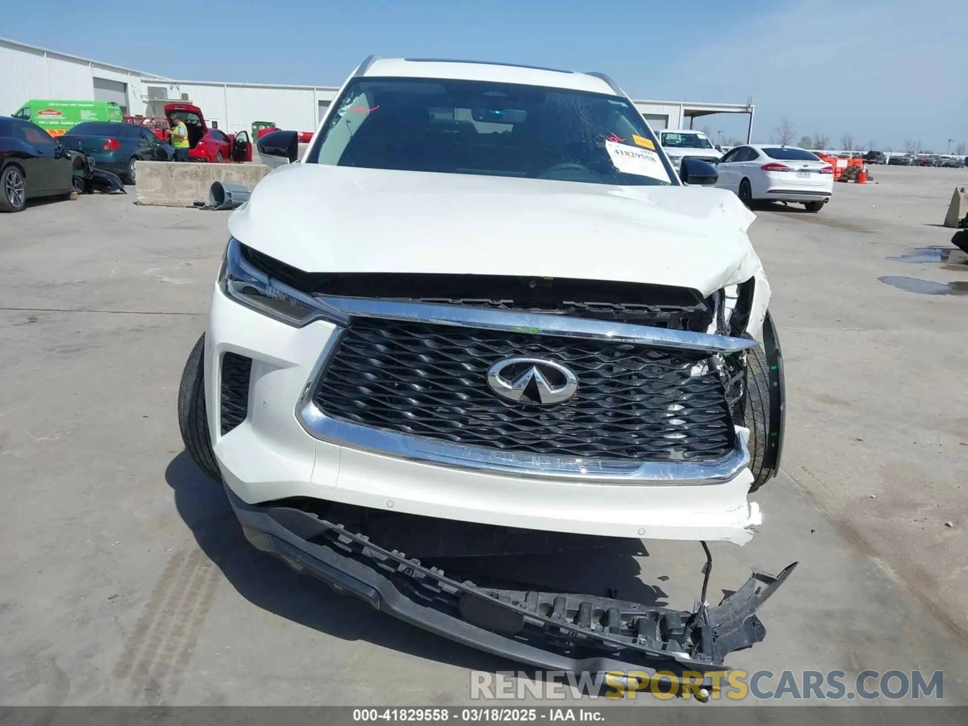 13 Photograph of a damaged car 5N1DL1FR2RC354193 INFINITI QX60 2024
