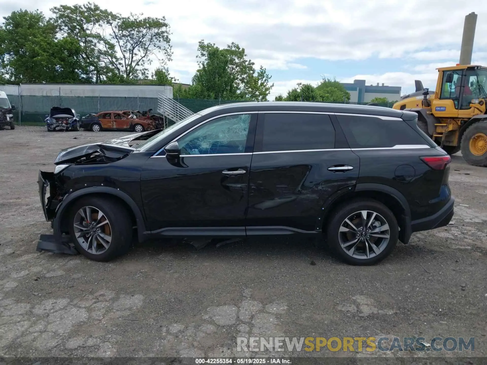 15 Photograph of a damaged car 5N1DL1FS1RC335847 INFINITI QX60 2024