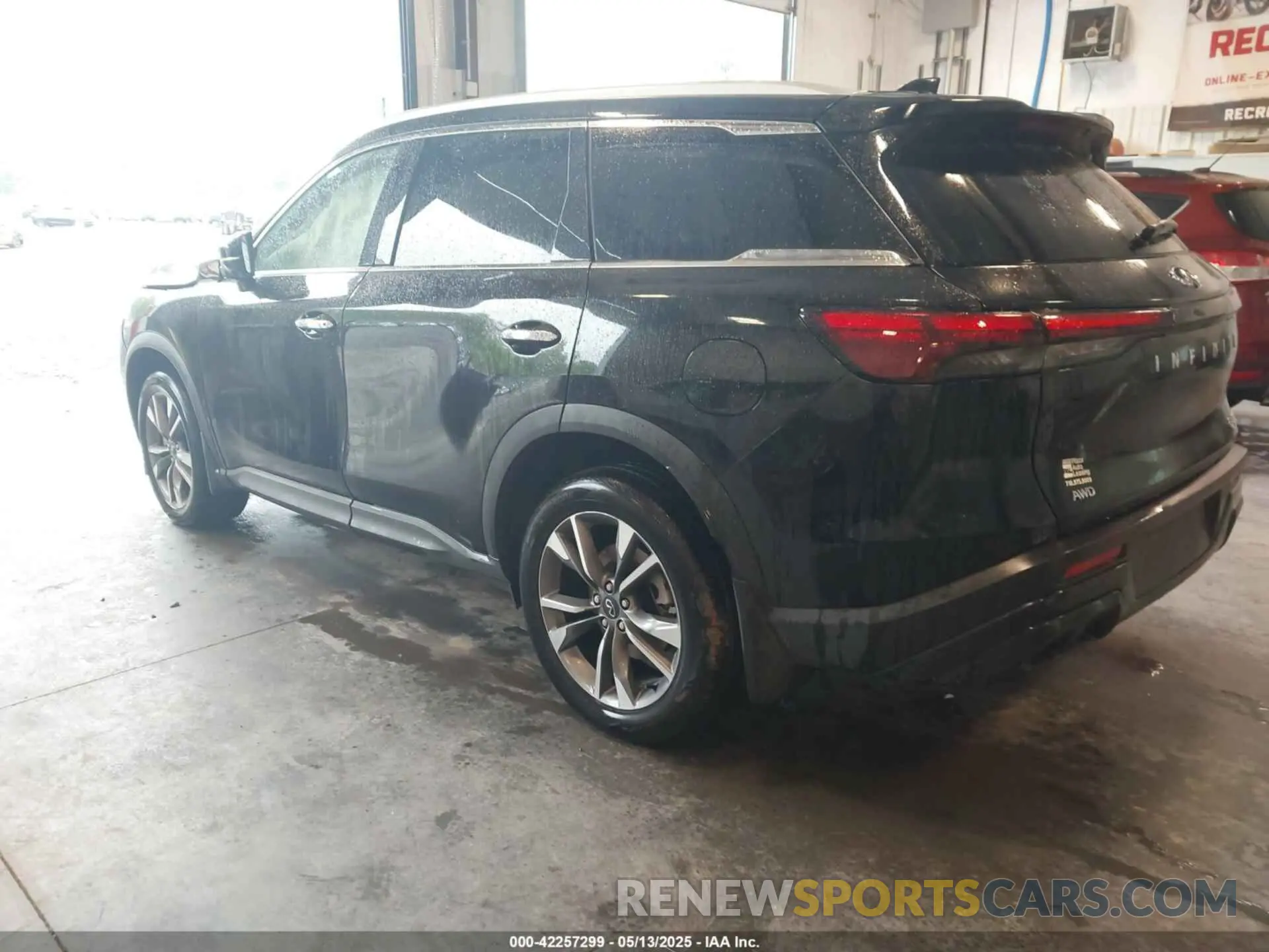 3 Photograph of a damaged car 5N1DL1FS5RC353672 INFINITI QX60 2024