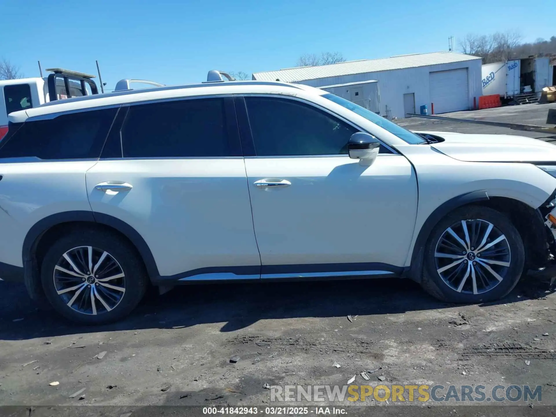13 Photograph of a damaged car 5N1DL1GS1RC346622 INFINITI QX60 2024