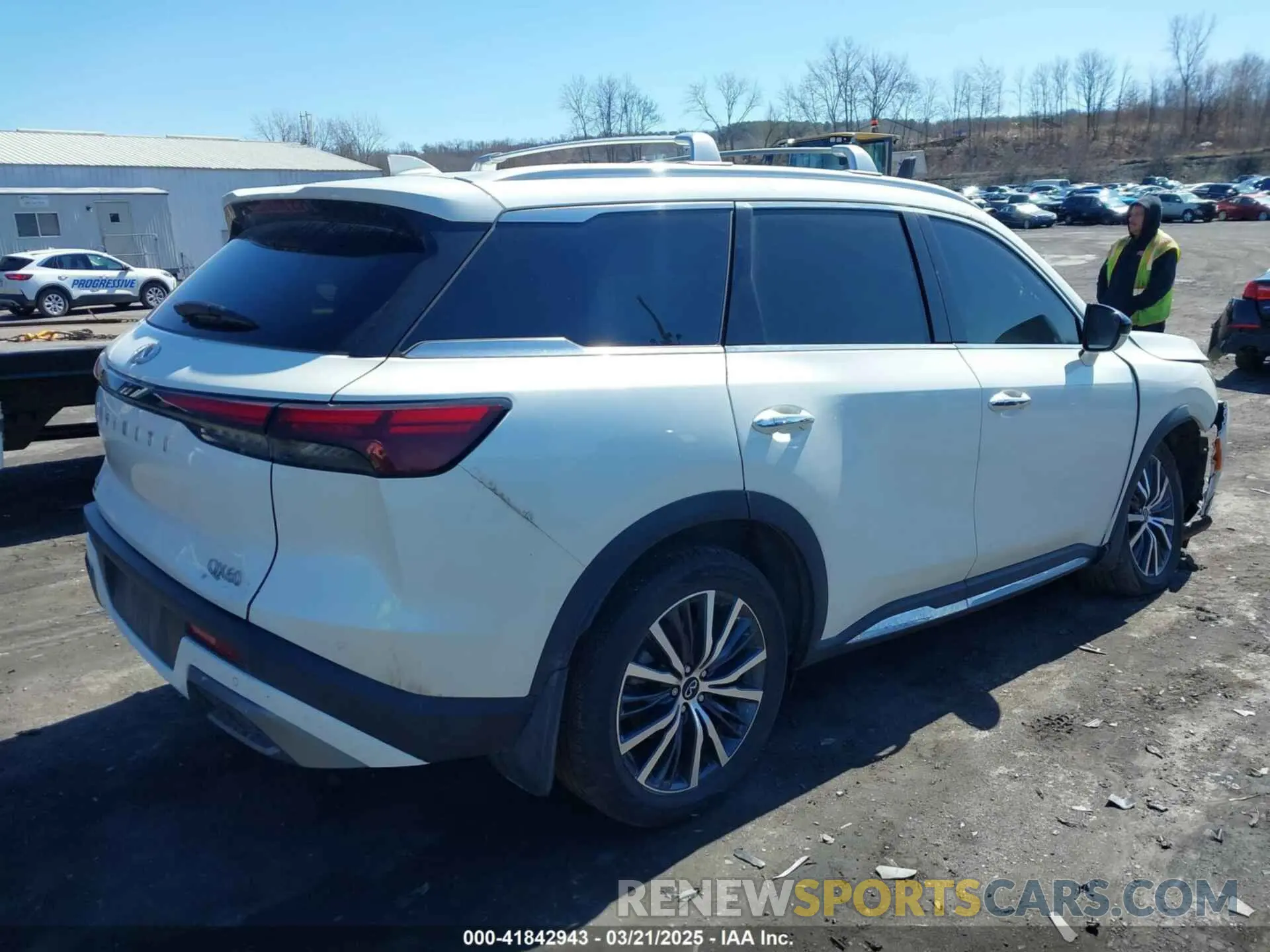 4 Photograph of a damaged car 5N1DL1GS1RC346622 INFINITI QX60 2024