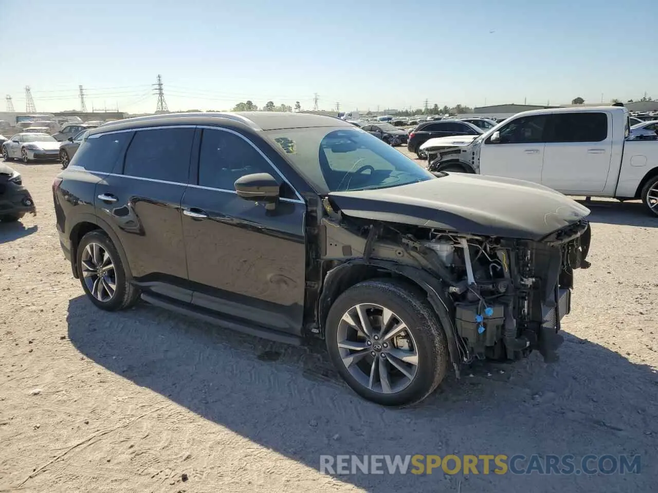 4 Photograph of a damaged car 5N1AL1FRXSC331074 INFINITI QX60 2025