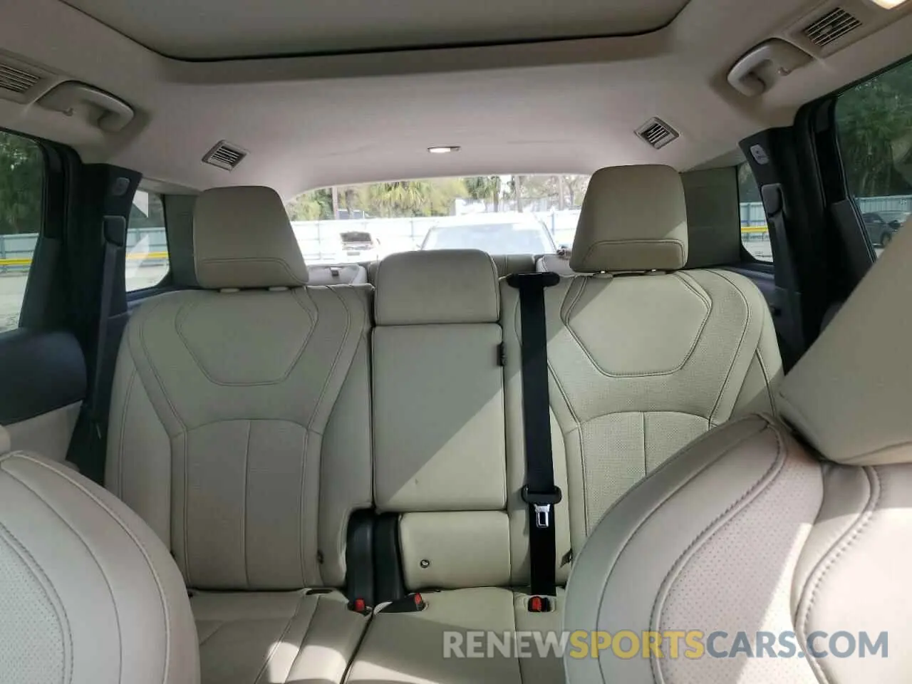 10 Photograph of a damaged car 5N1DL1ERXRC340849 INFINITI QX60 PURE 2024