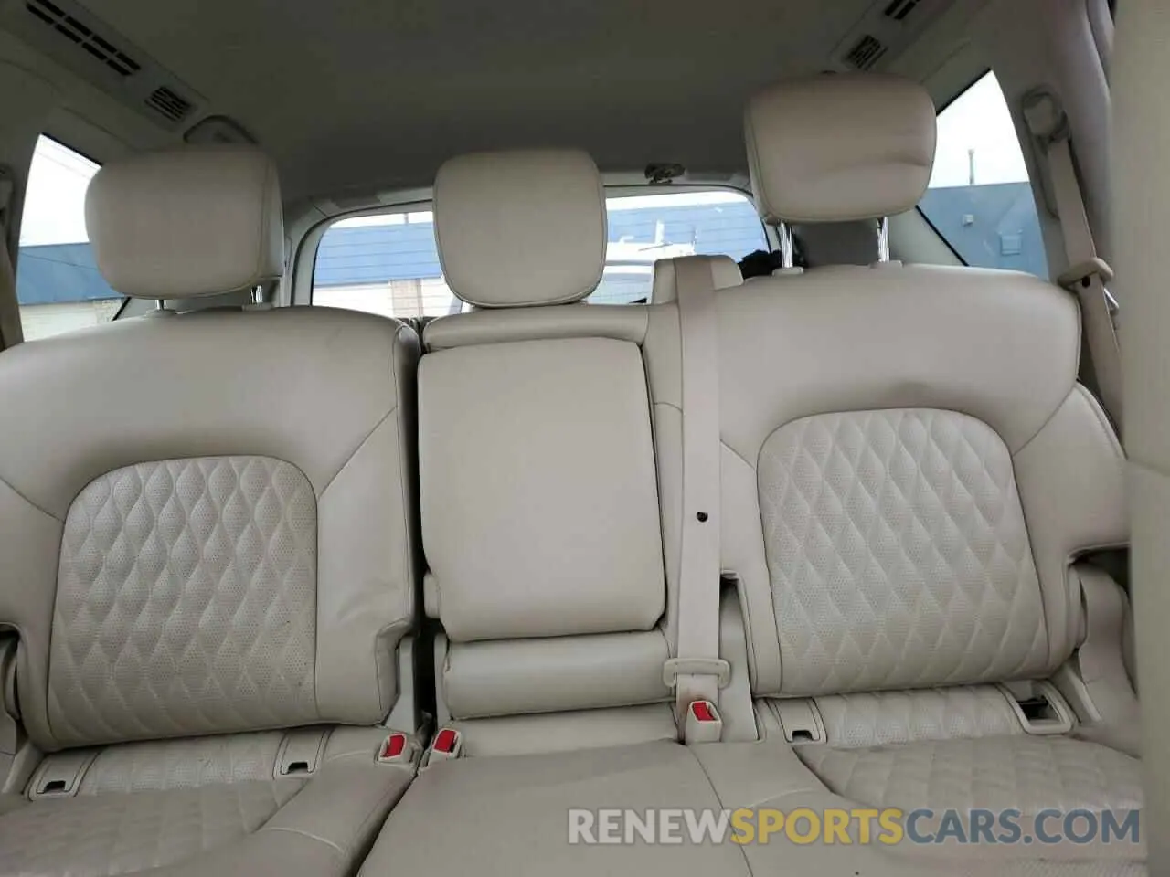 10 Photograph of a damaged car JN8AZ2NC1K9460750 INFINITI QX80 2019