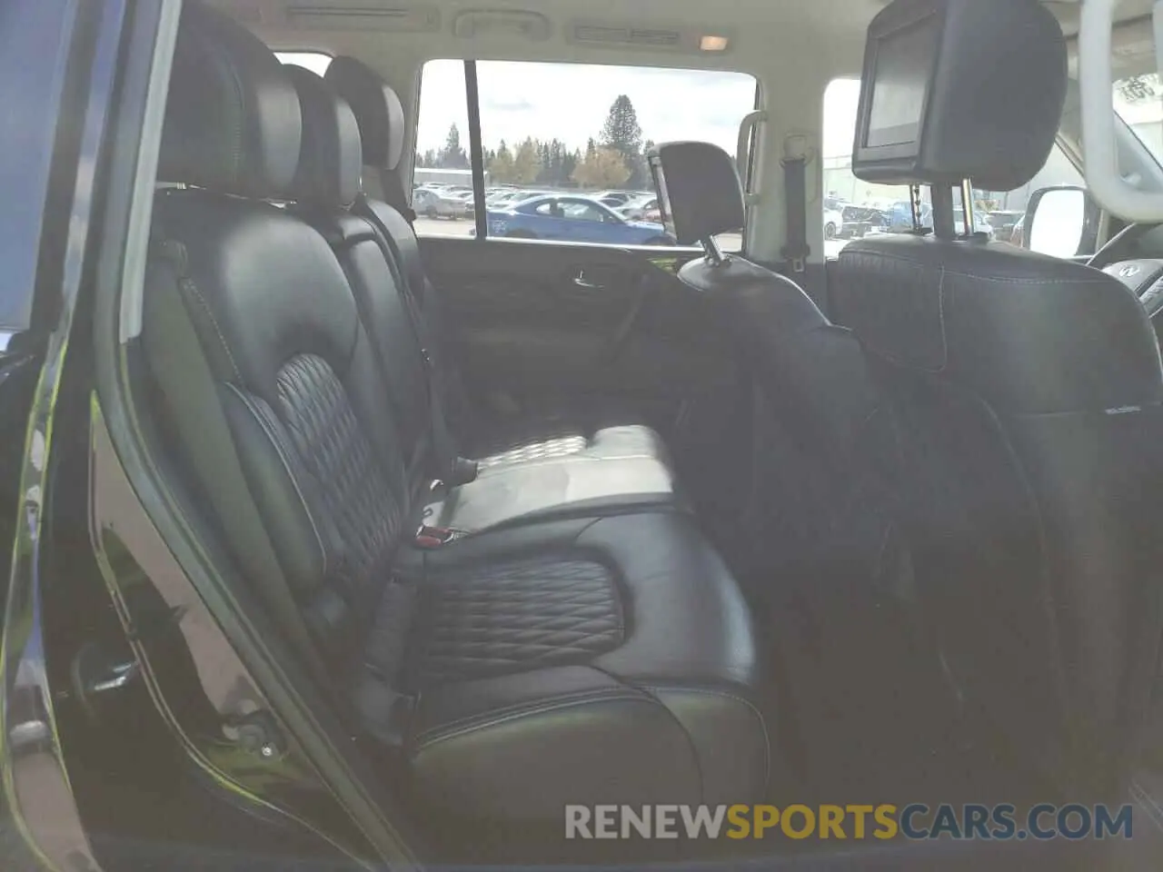 10 Photograph of a damaged car JN8AZ2NC6K9461215 INFINITI QX80 2019
