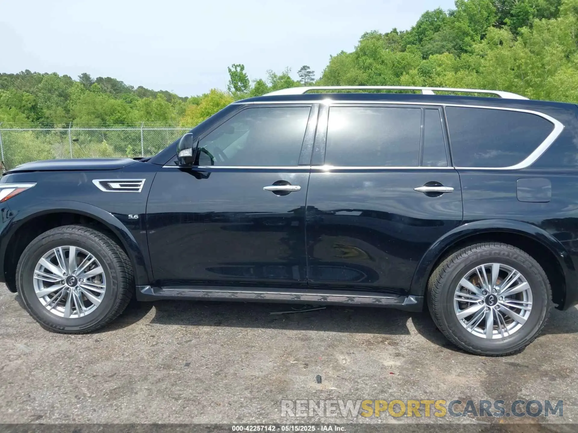 14 Photograph of a damaged car JN8AZ2NE0K9232997 INFINITI QX80 2019