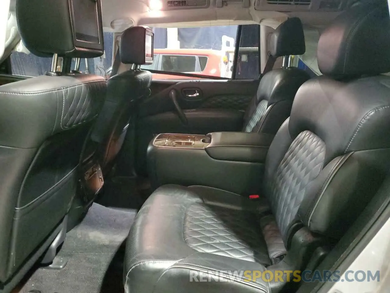 11 Photograph of a damaged car JN8AZ2NE2K9225128 INFINITI QX80 2019